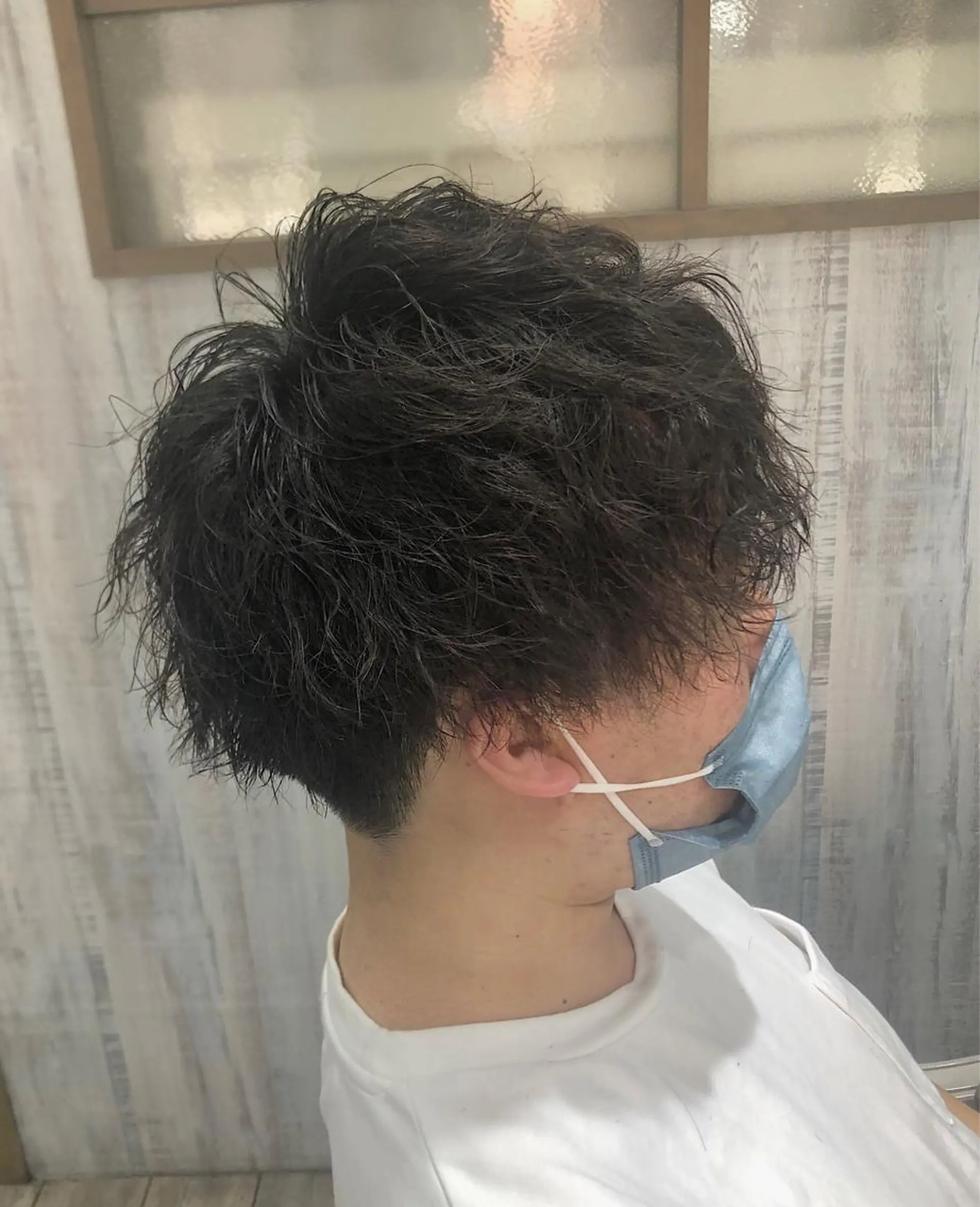 ショート パーマ メンズ ヘアカラー パーマ イシジマ タカナリのヘアスタイル