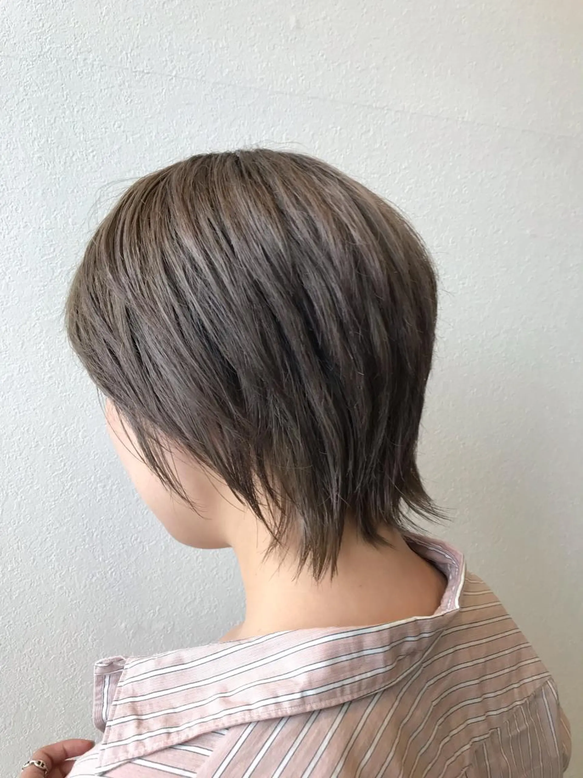 ショート カラー ヘアカラー 松崎 崇のヘアスタイル