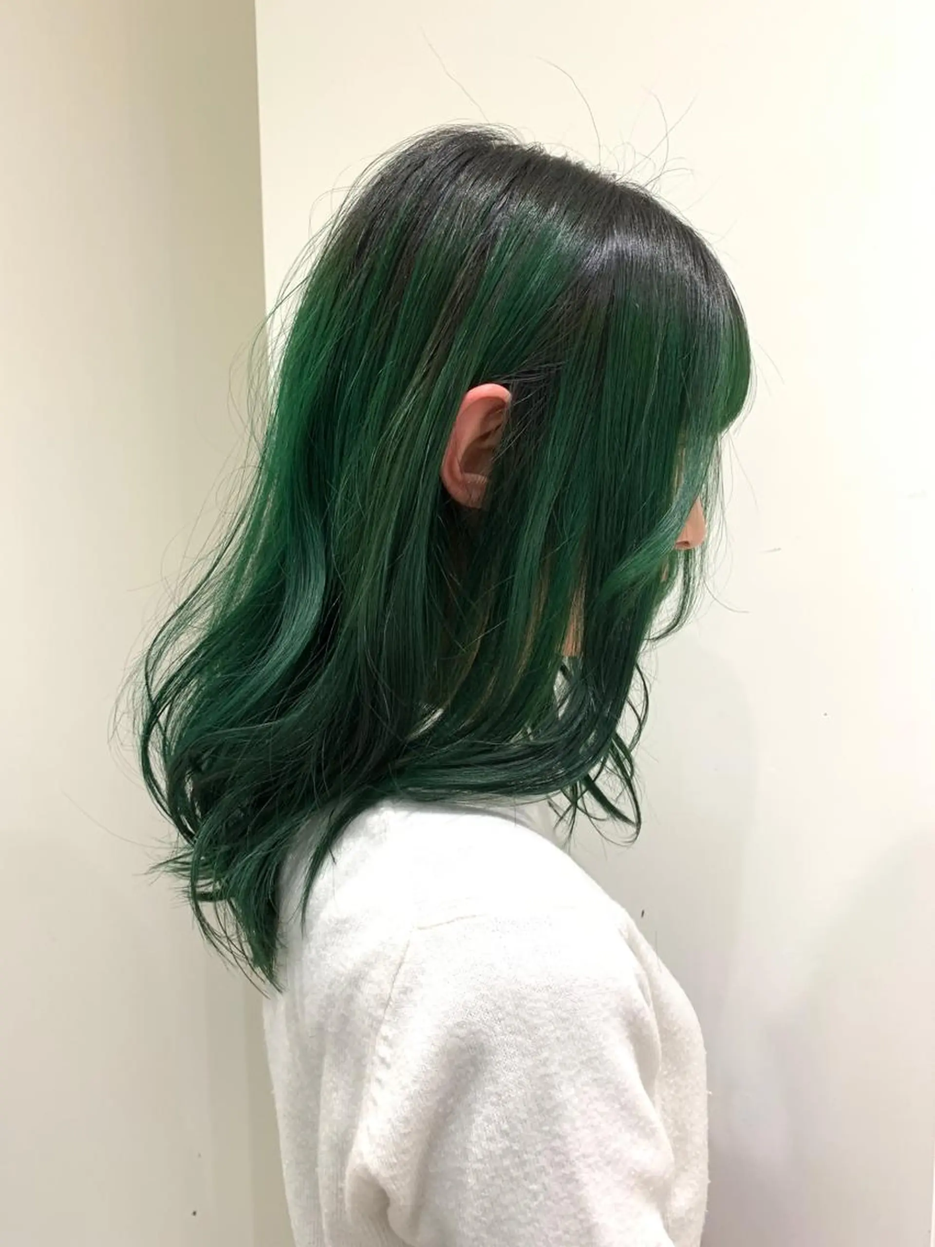 セミロング カラー ブリーチ ケアブリーチ カット ヘアカラー トリートメント Le'a渋谷所属・インナーエクステ渋谷 🦋KAJIのヘアスタイル