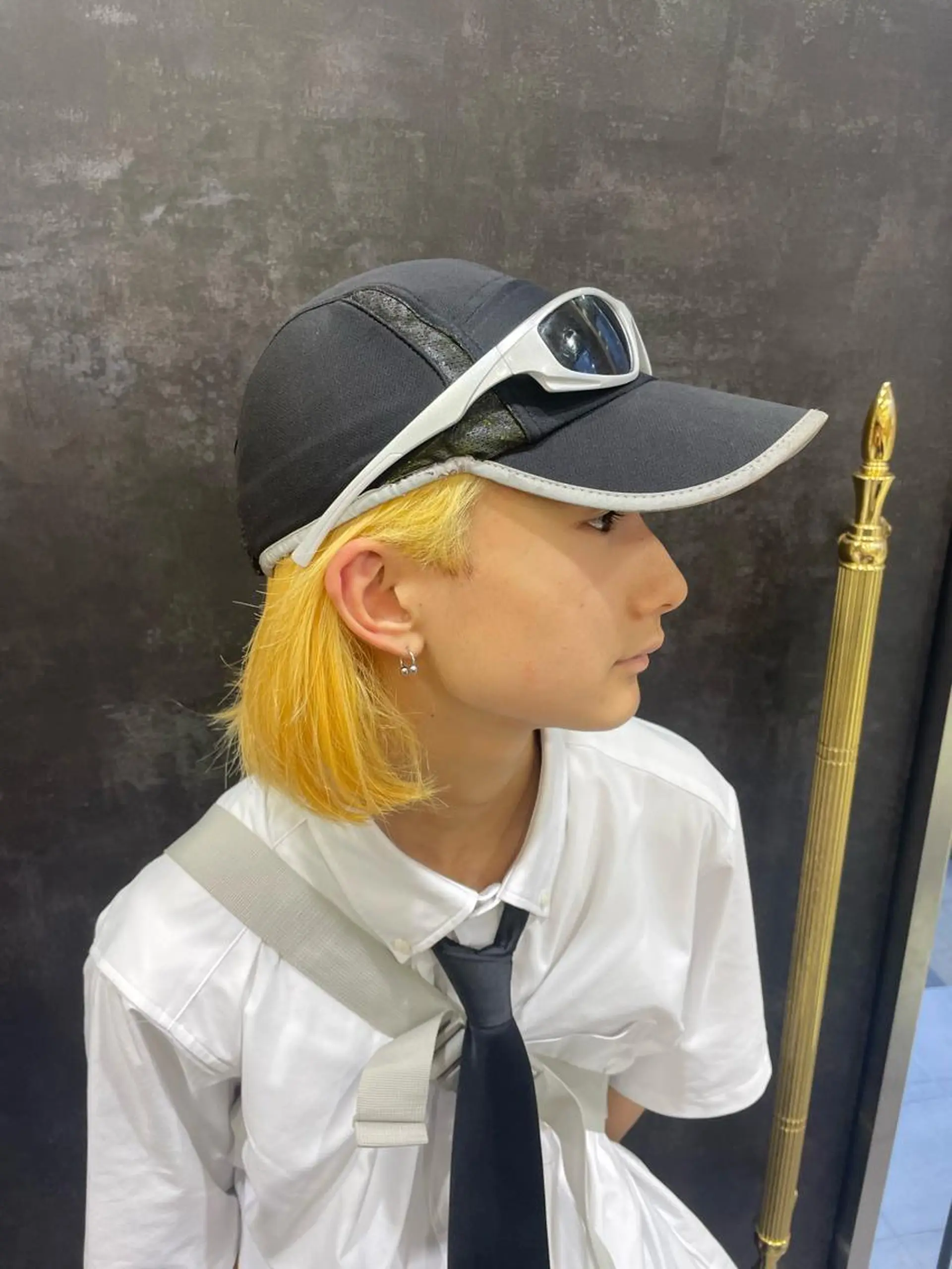 ショート カラー ブリーチ ブロンド 外国人風カラー ヘアカラー Ricca所属・🧵Hina🪡 </color>のヘアスタイル