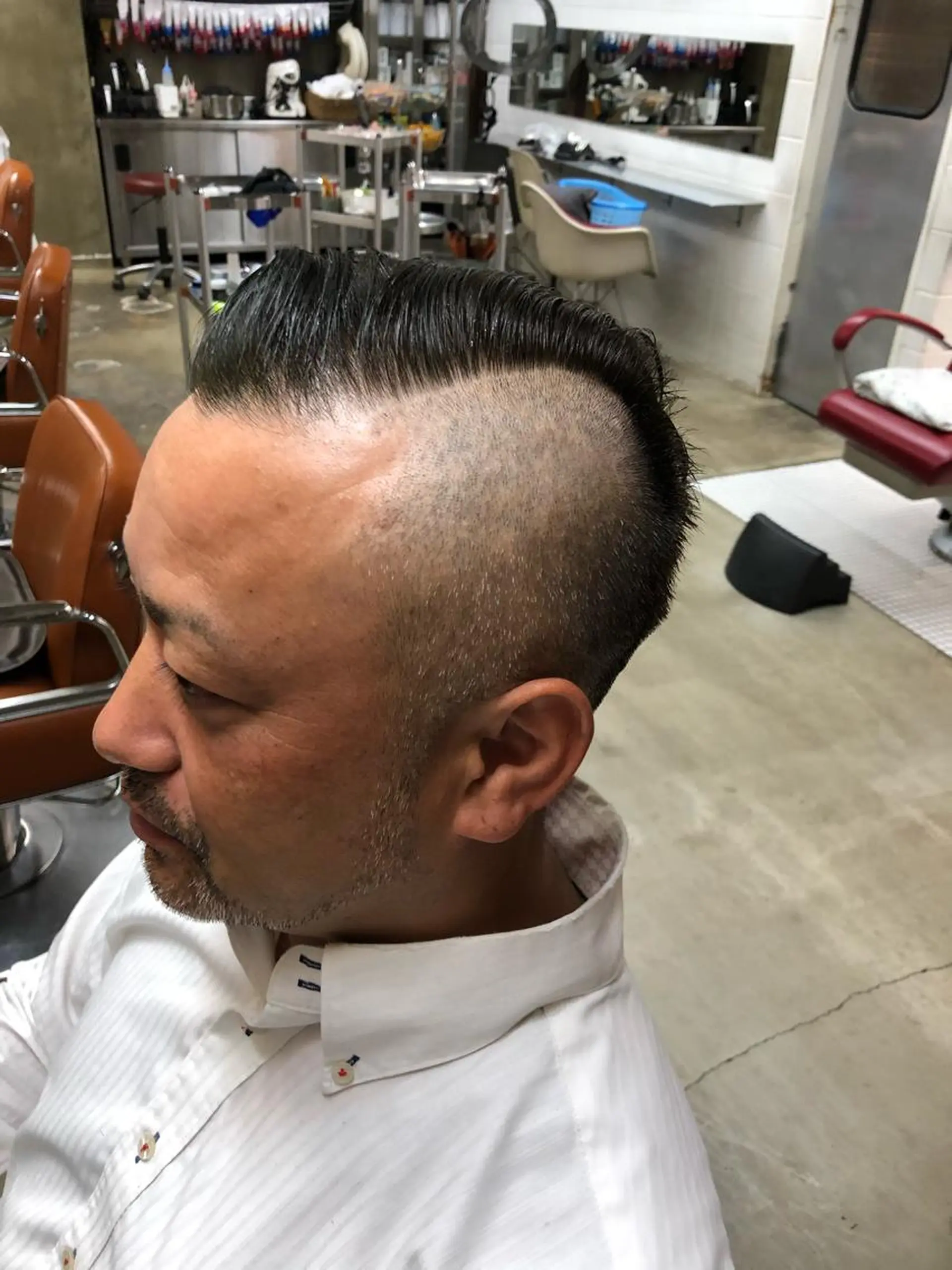 ショート カラー メンズ カット ヘアカラー ROBOT   PLUS所属・大野 悠平のヘアスタイル