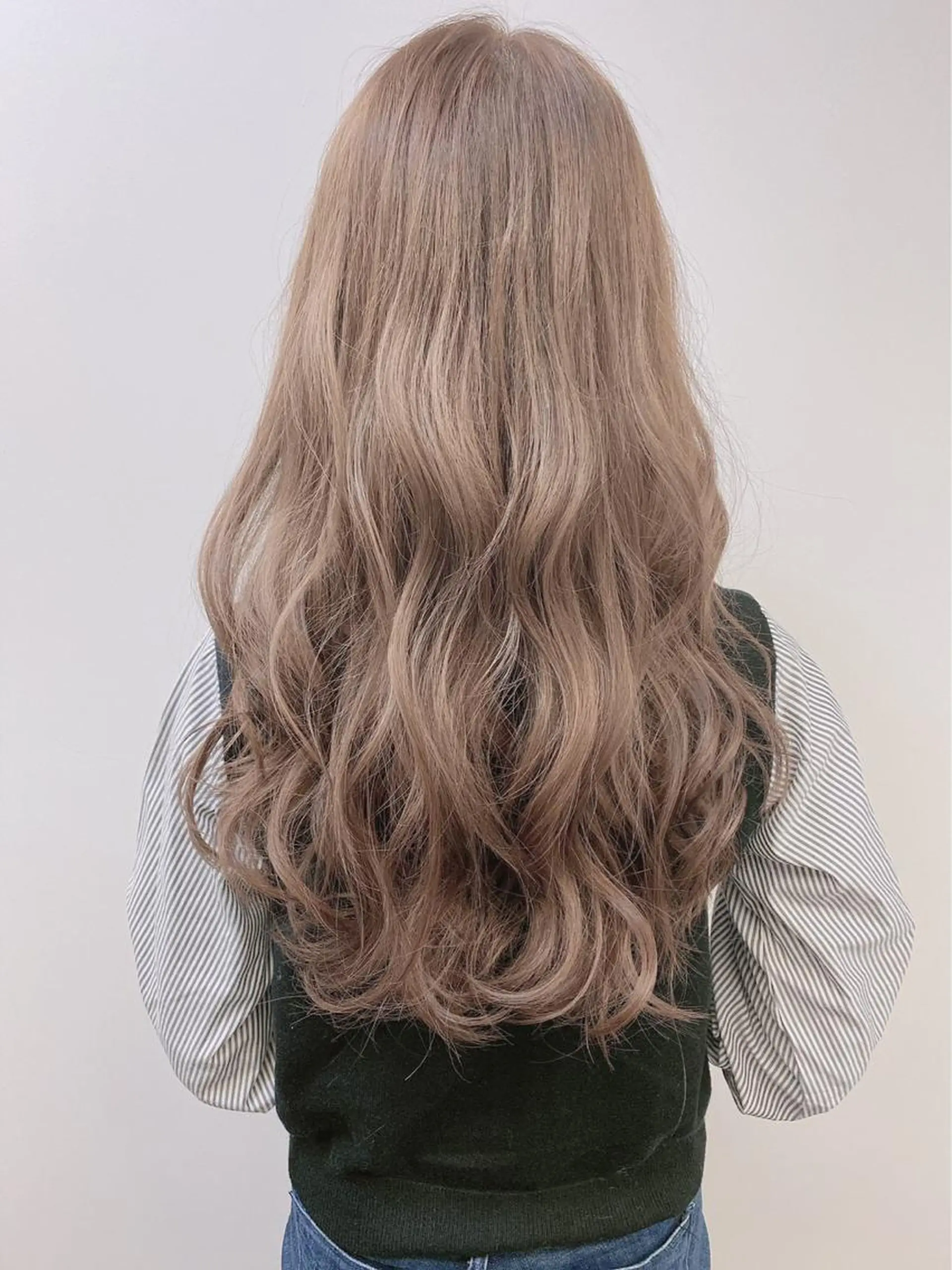 カラー ALMAbyROSA所属・関東 蓮太のヘアスタイル