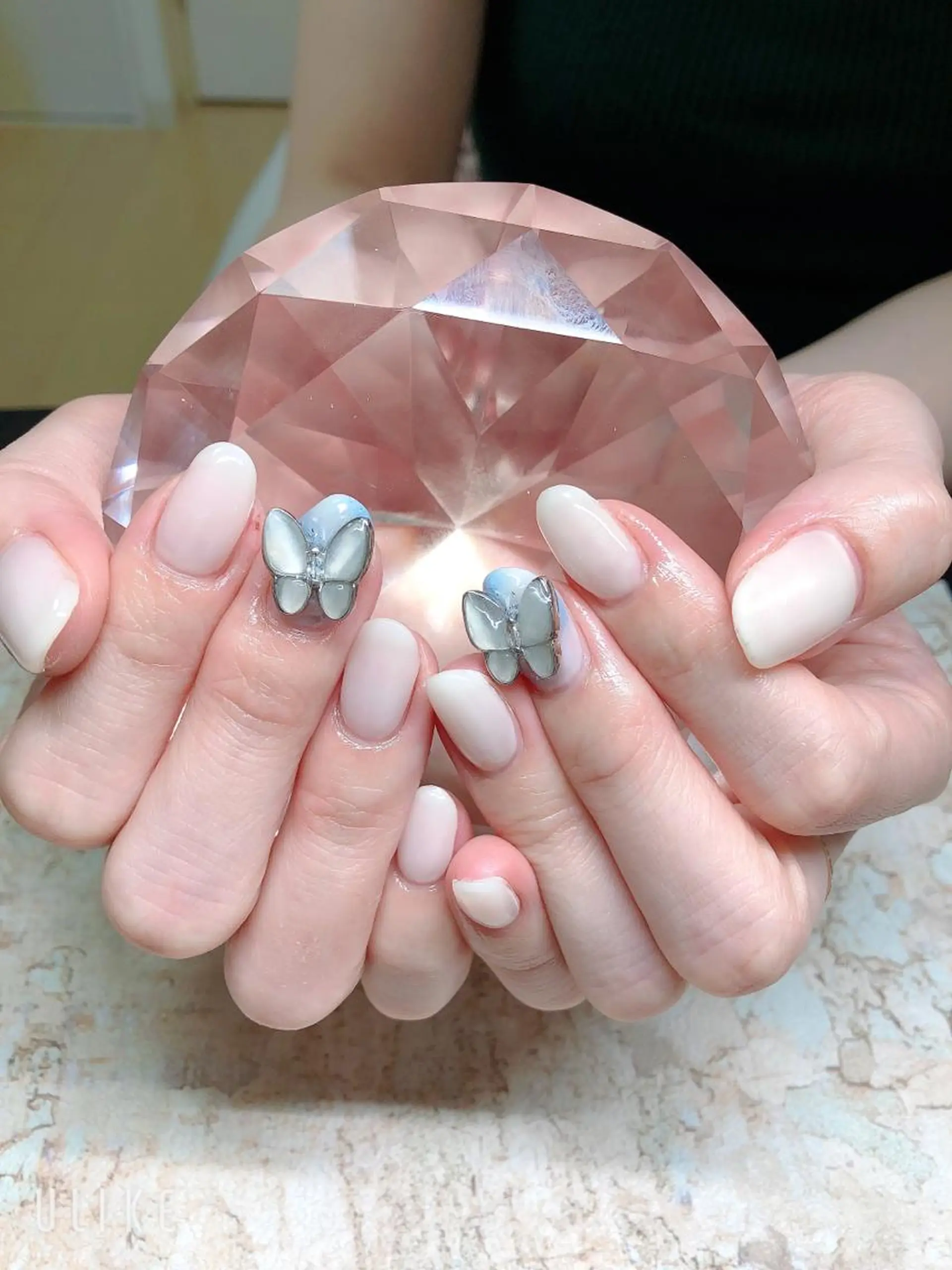 ネイル アートネイル フレンチネイル ジェルネイル グラデーション 韓国ネイル Nail room Bimano所属・Bimano seica♡+°のネイルデザイン
