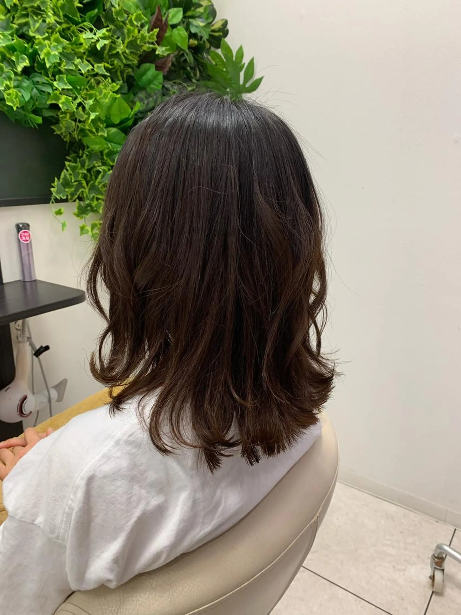 ミディアム 切りっぱなしロブ coeur  hair所属・ショート NAOKIのヘアスタイル