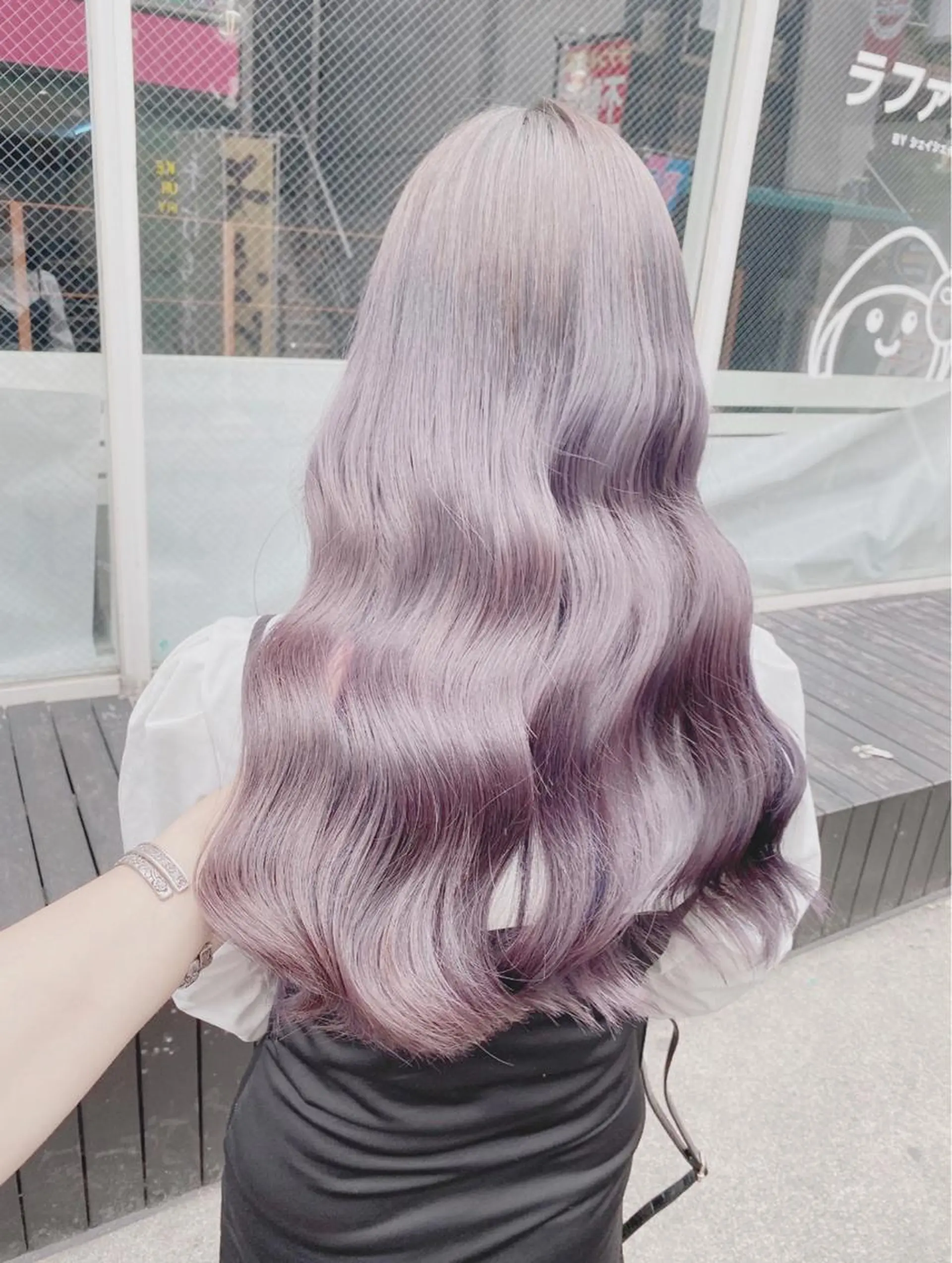 ロング カラー ヘアアレンジ カット ヘアカラー トリートメント ヘアセット 韓国ヘア🦋 Nanaka🦋のヘアスタイル