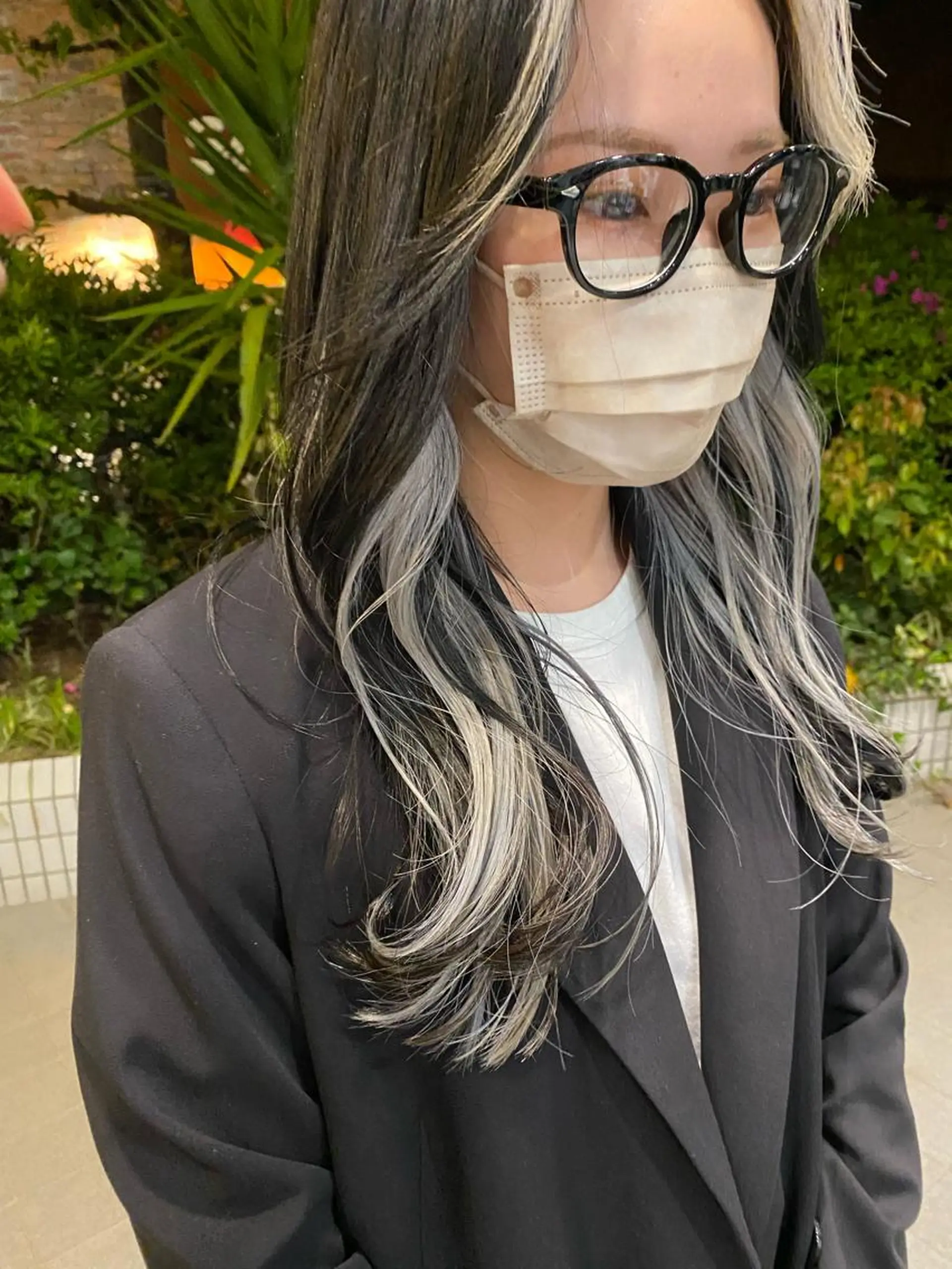 ロング カラー 黒髪 韓国風カラー 韓国風ヘア ヘアカラー デザインカット/梅田 ケアブリーチ/平野恵のヘアスタイル