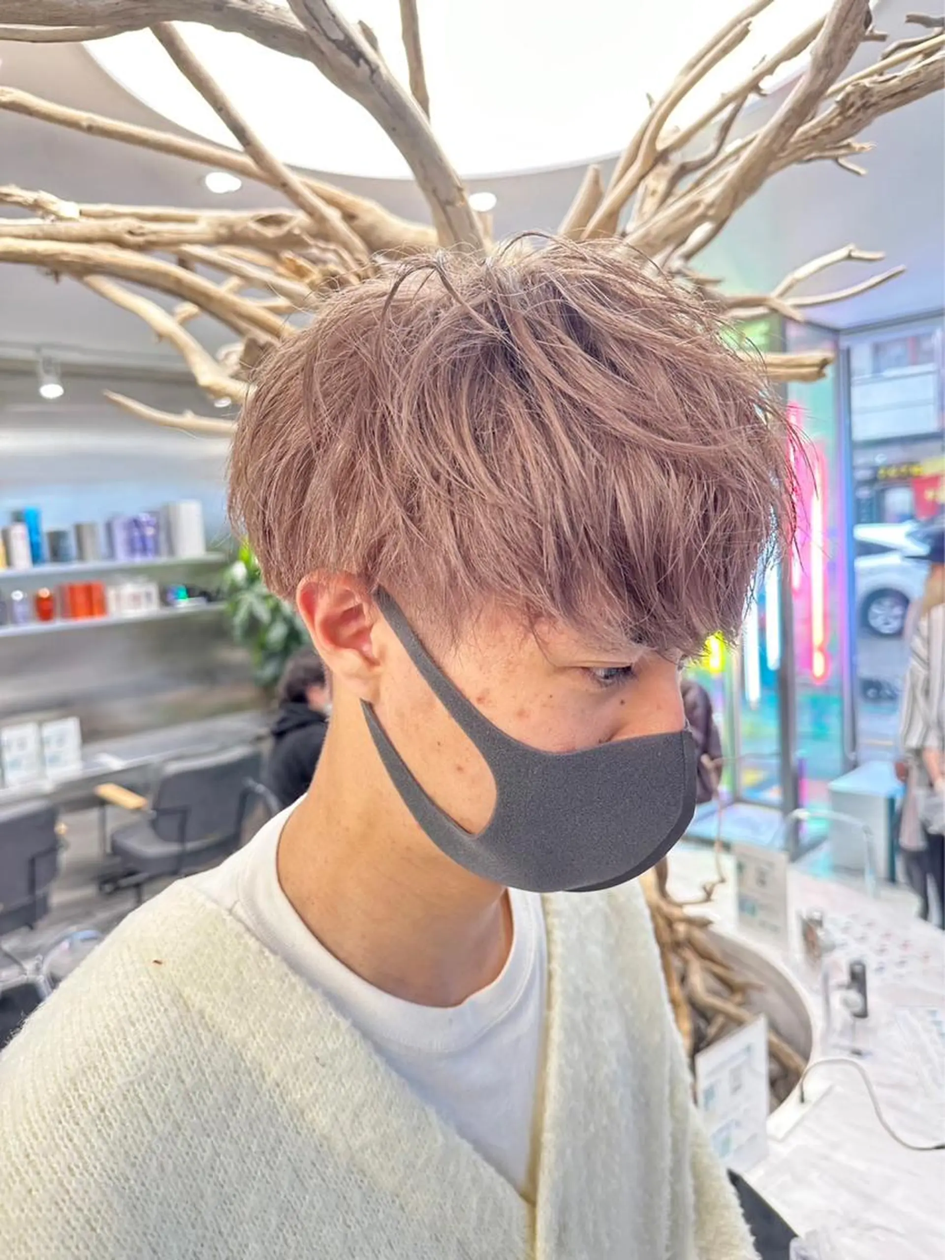 ショート カラー カラーモデル⚡️ REONのヘアスタイル