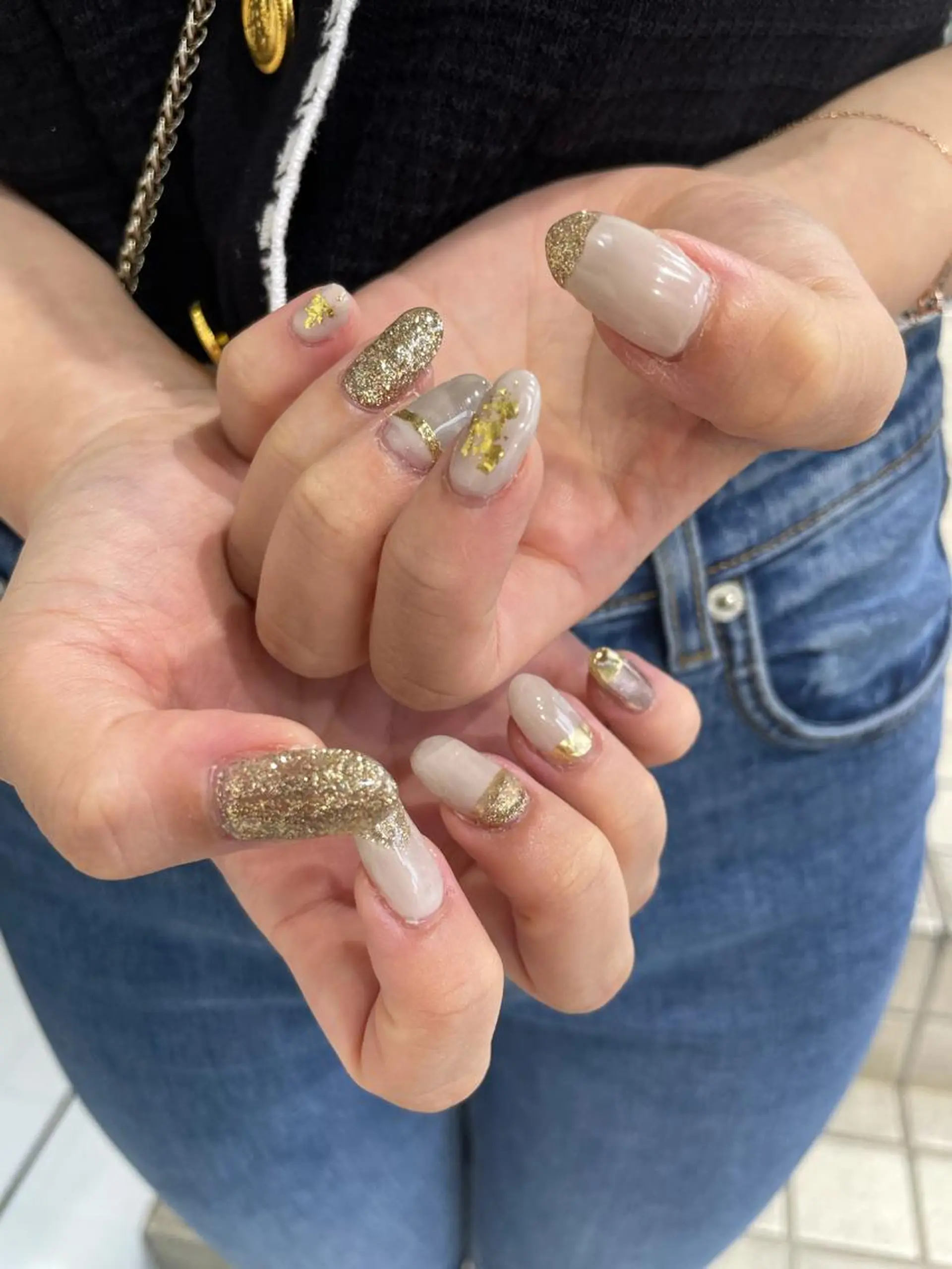 ネイル ニュアンスネイル ハンドネイル 個性派ネイル 🌼 ハルカ ♡の眉毛・アイブロウイメージ