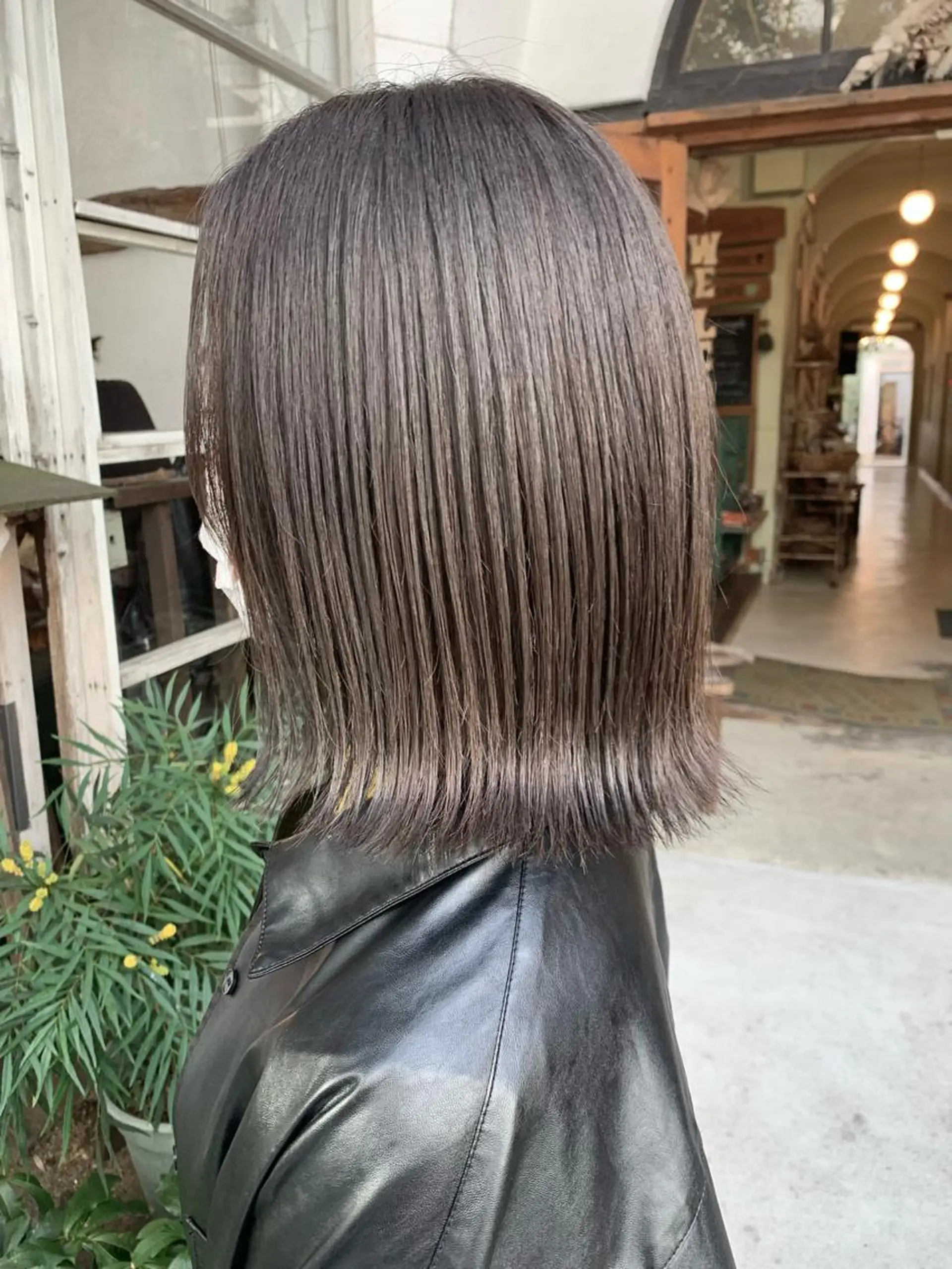 ミディアム カット ヘアカラー トリートメント LEB所属・下河 宗太のヘアスタイル