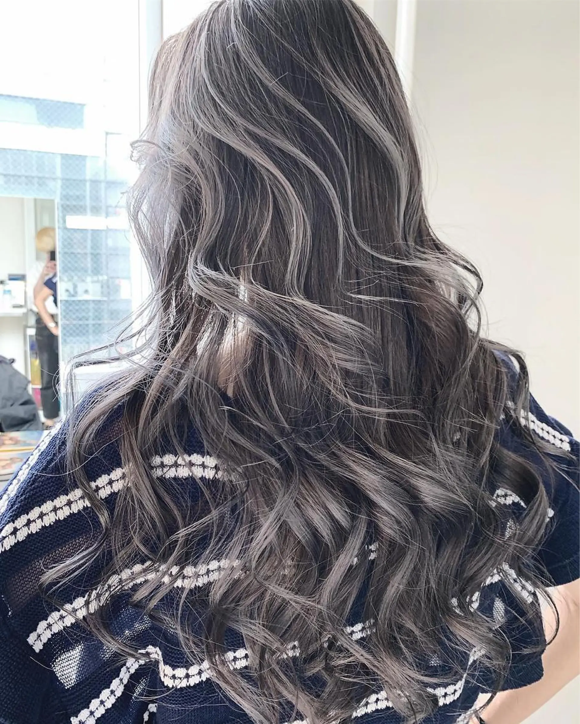 ロング カラー ヘアアレンジ 髪質改善land千葉所属・阿部 圭悟のヘアスタイル