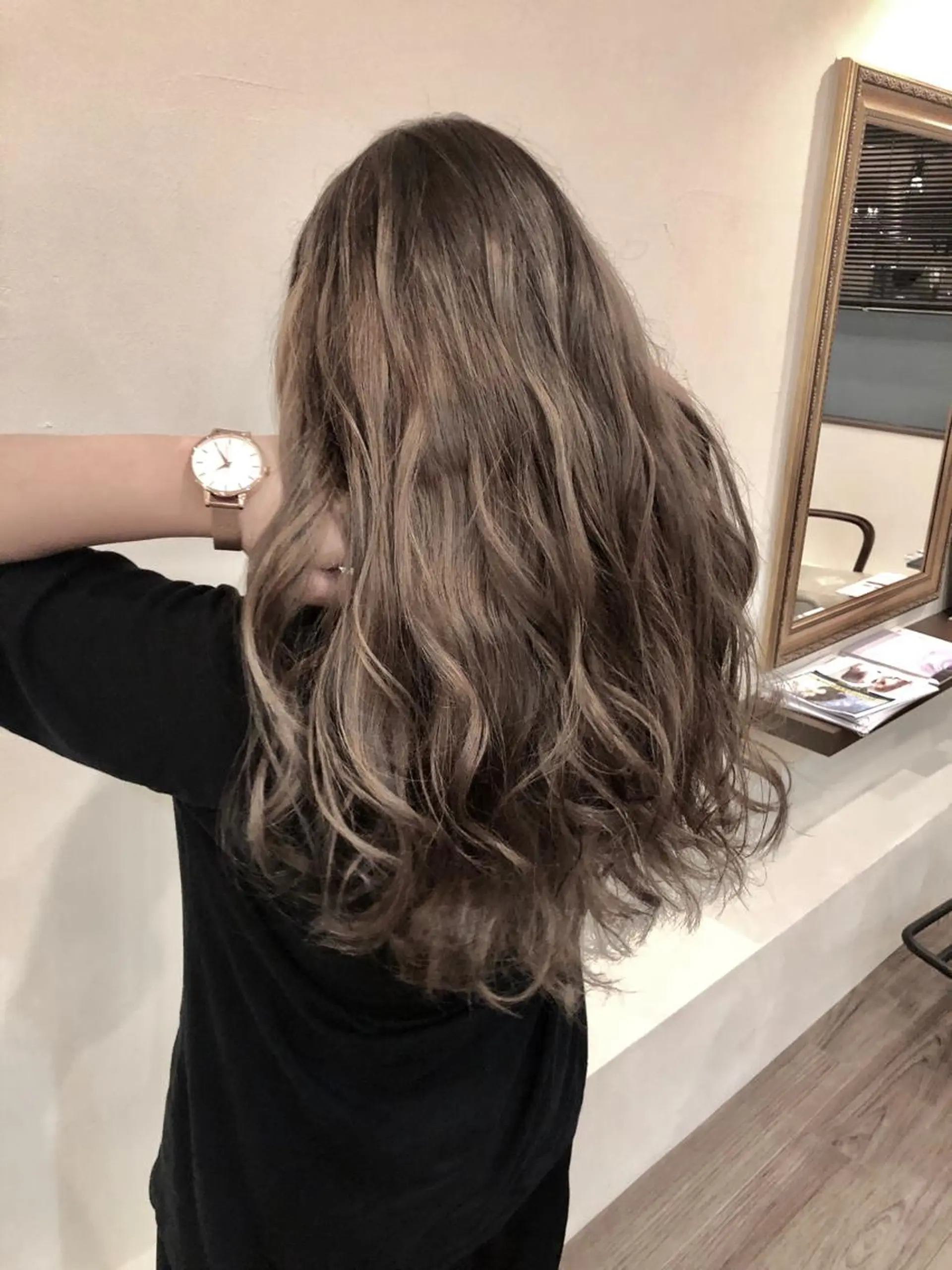 ロング カラー ヘアカラー Hair make VERDA所属・宮下 耕平のヘアスタイル