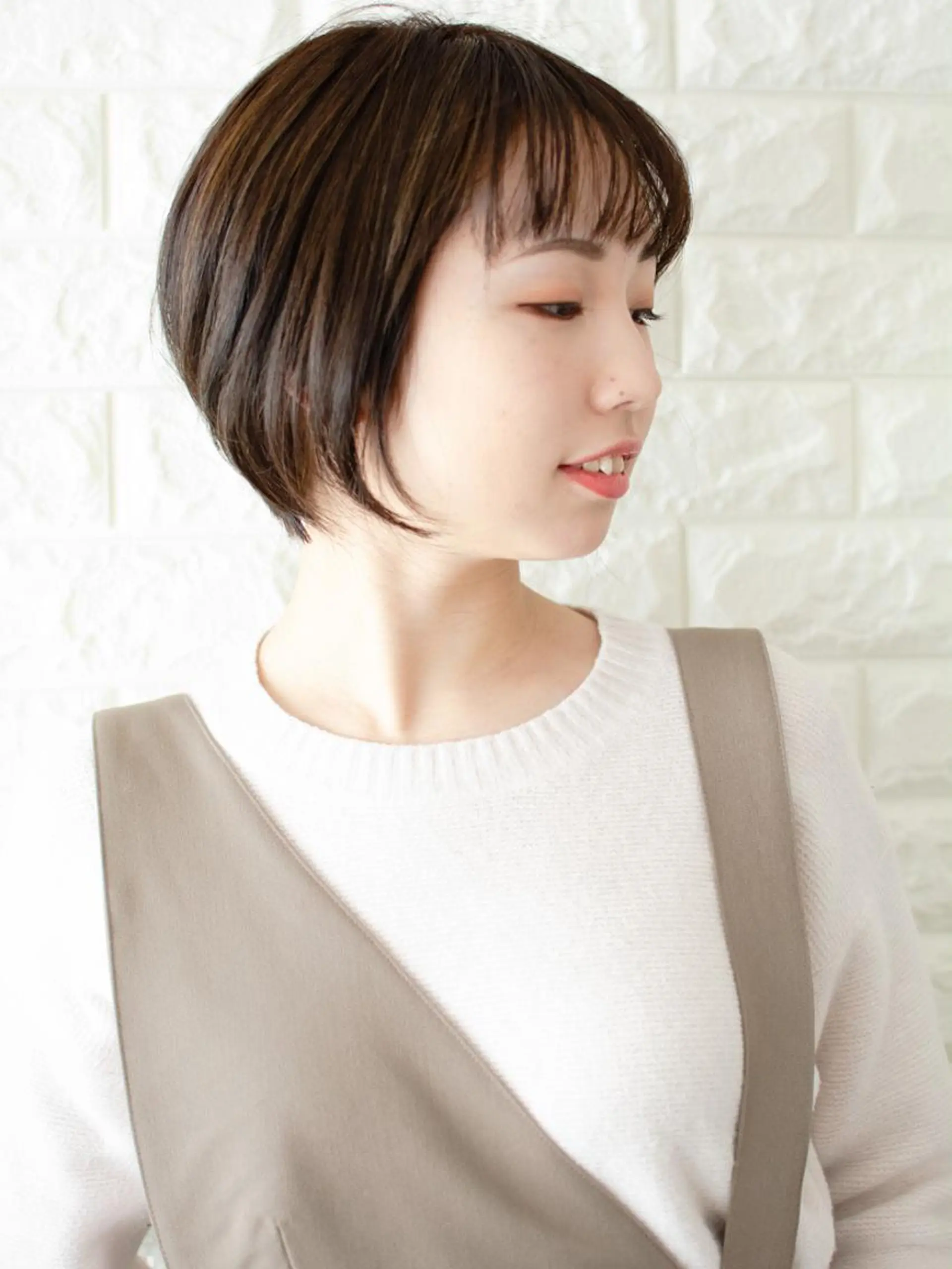 ショート カラー ショートボブ ベージュカラー ブルーカラー ブルージュ グレージュ カット 斉藤 正敏のその他イメージ