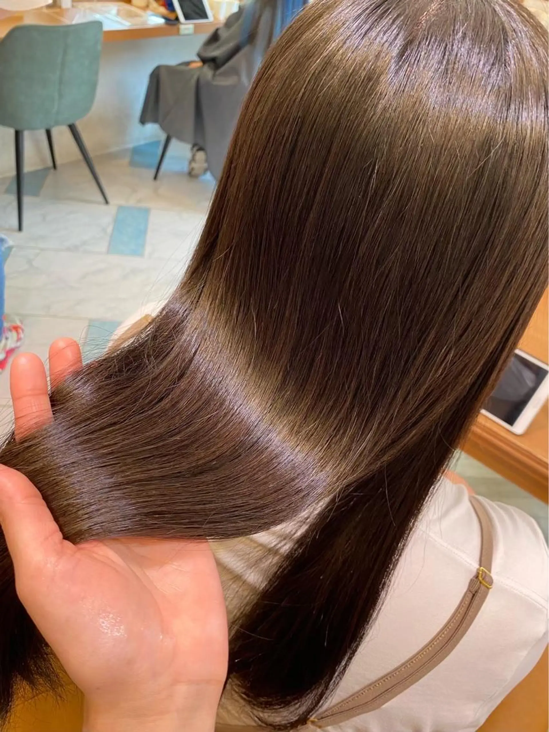 ロング 💖ボブ/髪質改善 顔周りレイヤー/ユイのヘアスタイル