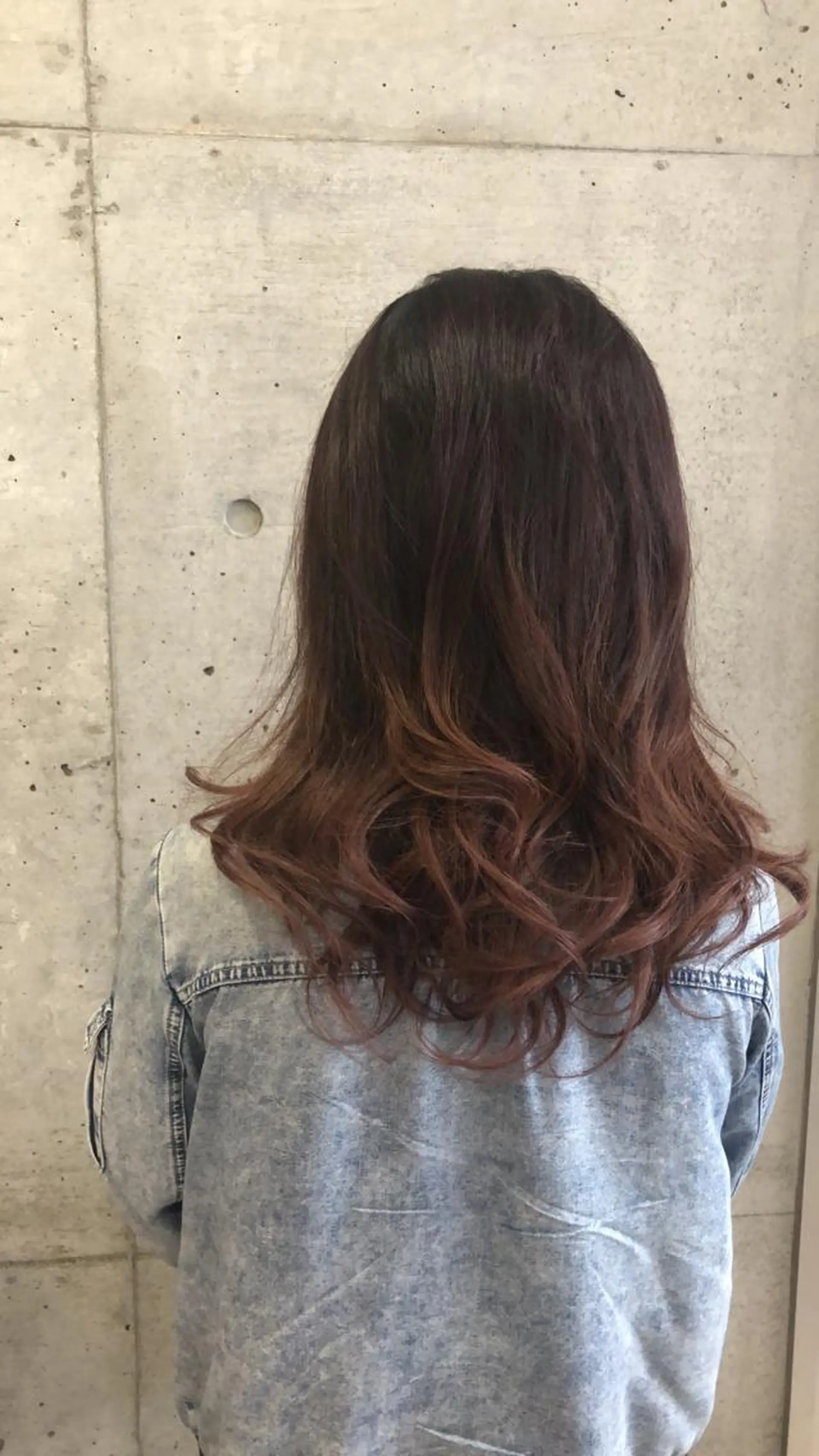 ロング カラー グラデーションカラー ピンクカラー 大栗 佑也  髪質改善のヘアスタイル
