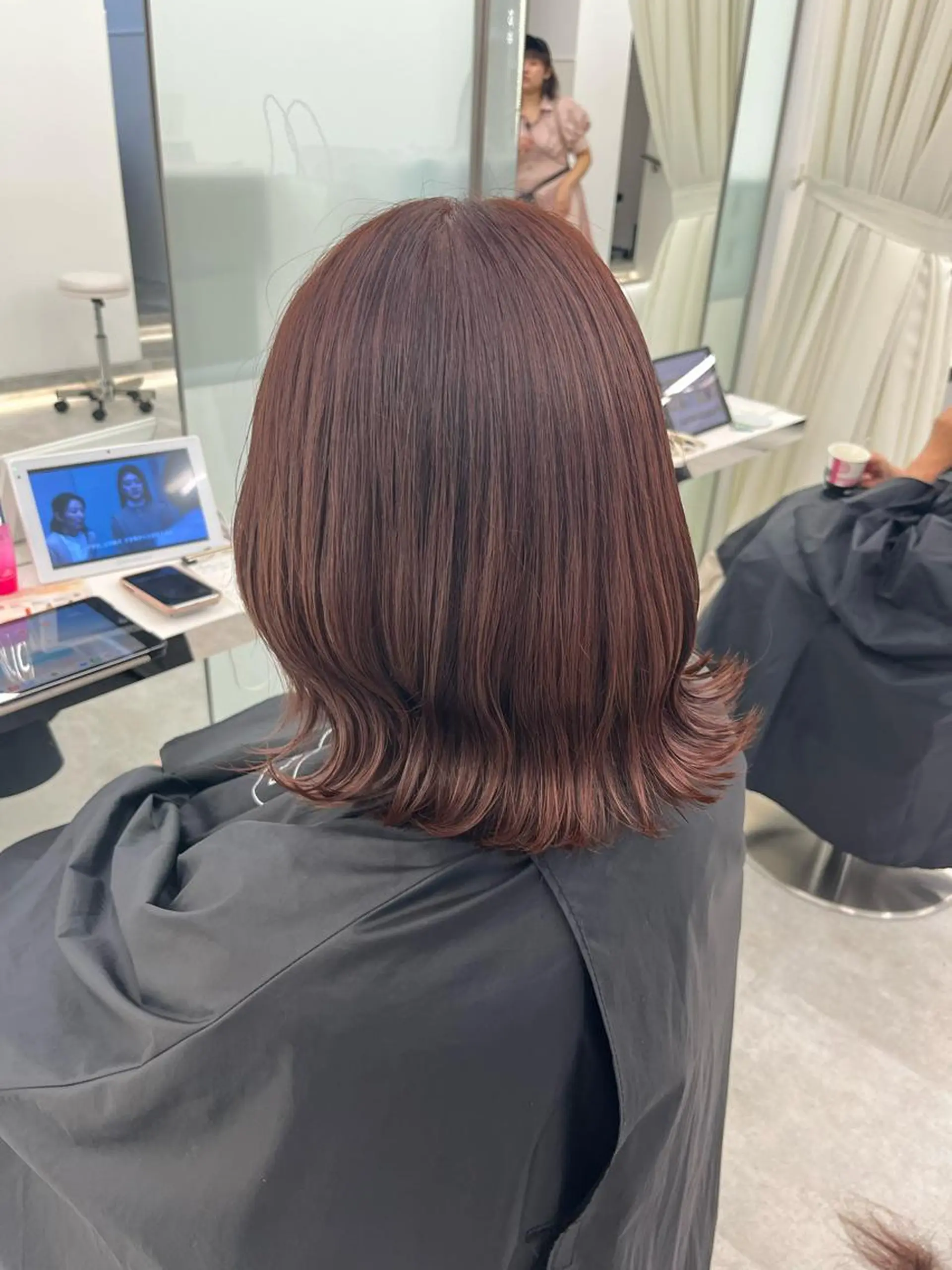 ミディアム カラー ヘアカラー レイヤーカット×艶髪 /Ayanaのヘアスタイル