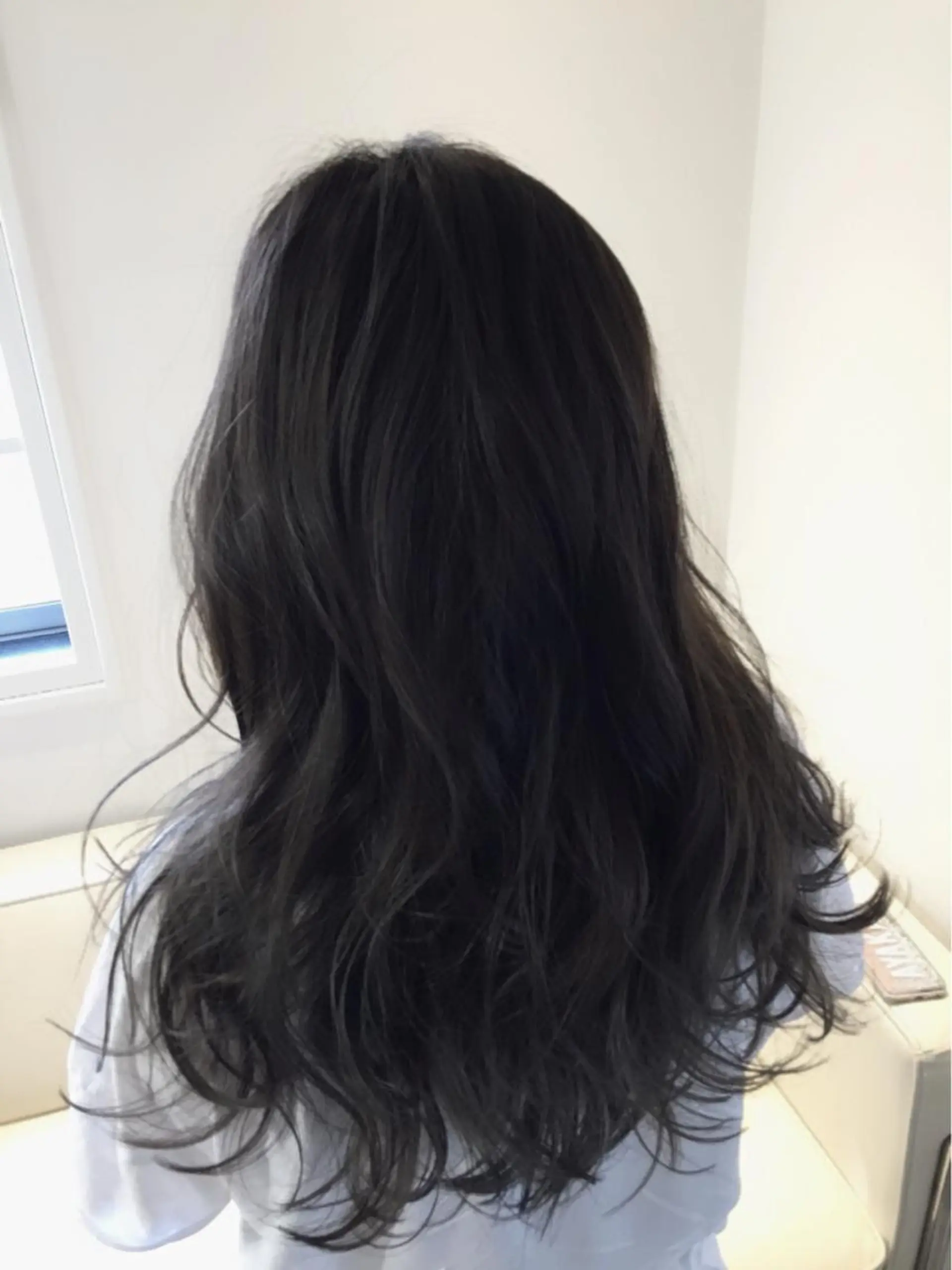 セミロング カラー パーマ ヘアアレンジ ブルーカラー ダークグレー ダークグレージュ グレージュ ハイライトカラー ✨ハイクオリティ✨ 山本香也のヘアスタイル