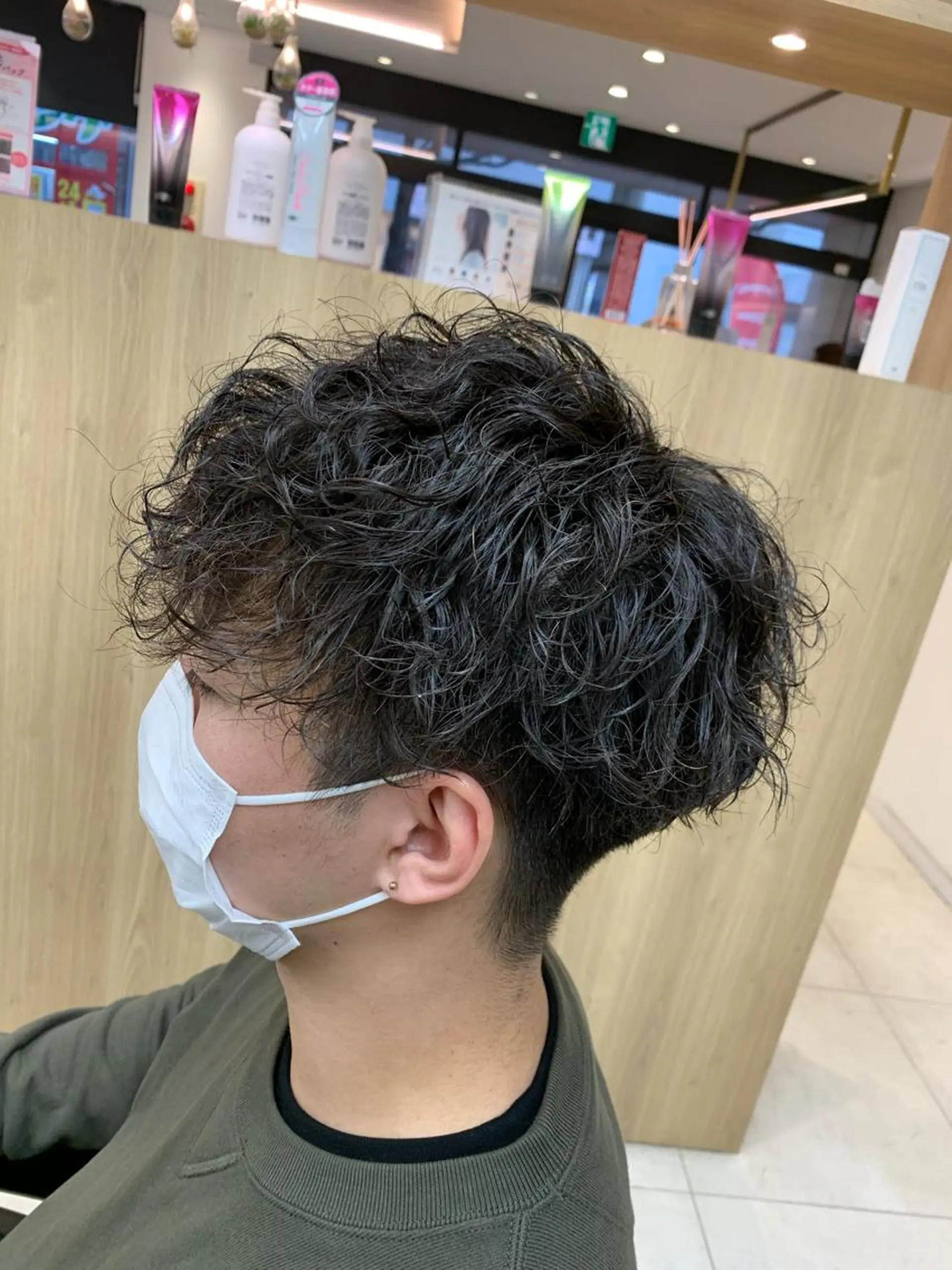 ショート パーマ メンズ メンズパーマ L PLACE所属・L PLACE 丸山一希のヘアスタイル