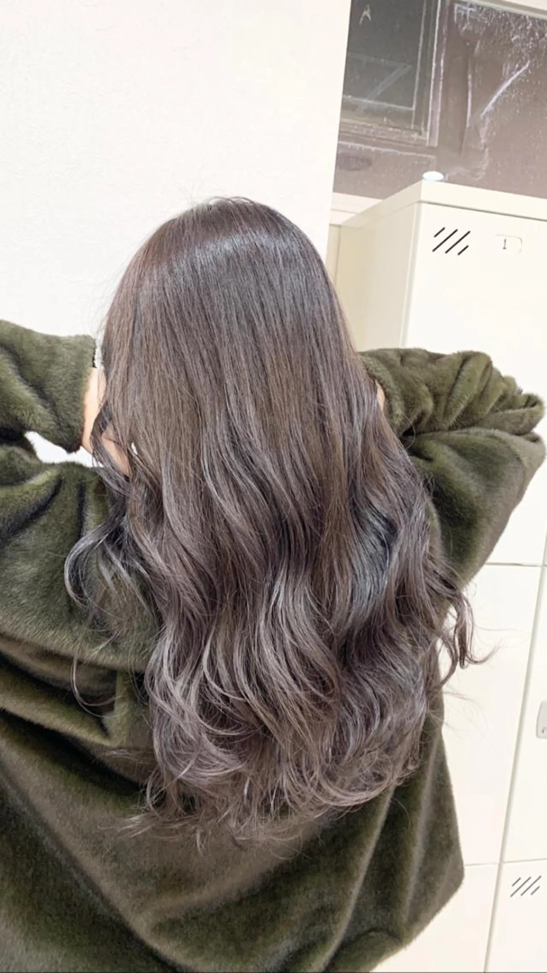 ロング ヘアカラー lucia RYOのヘアスタイル