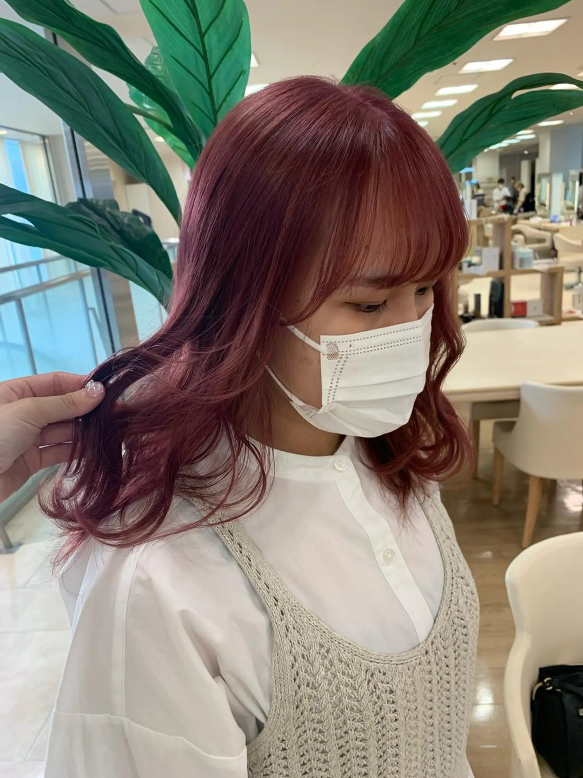 セミロング カラー カット ヘアカラー トリートメント m i k u🕊️ 韓国レイヤー/暖色のヘアスタイル