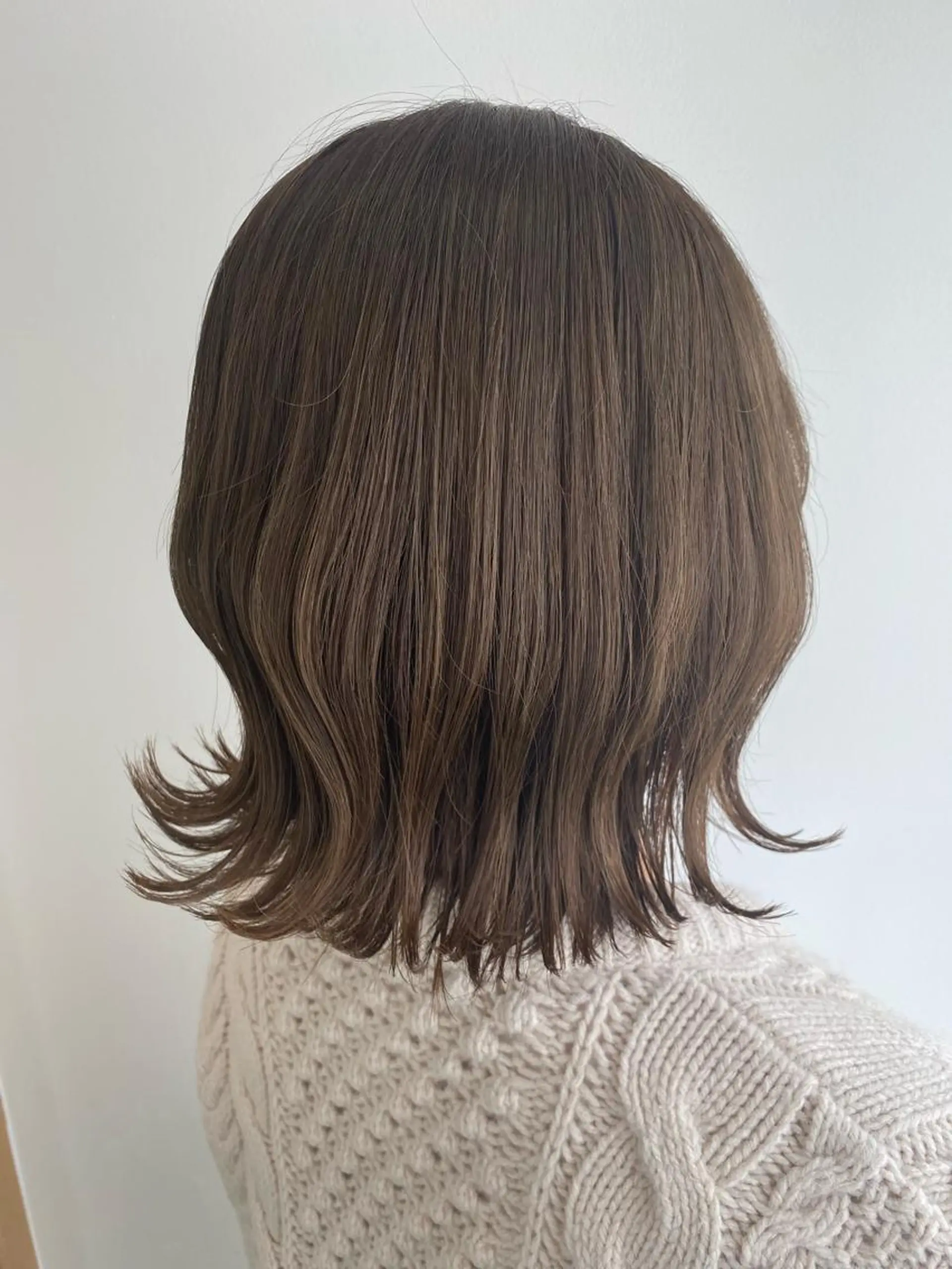 ミディアム カラー ホリイ ハルカのヘアスタイル