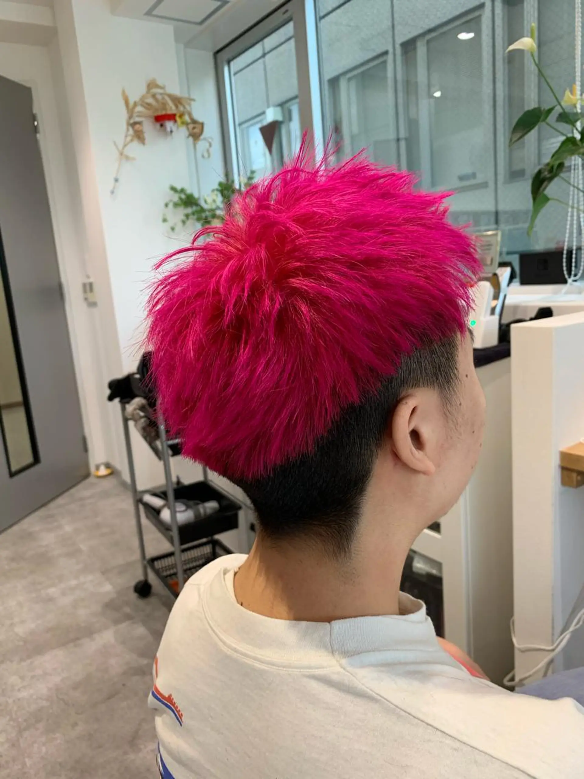 ショート カット トリートメント 大人レイヤー ヨシミカズヤのヘアスタイル