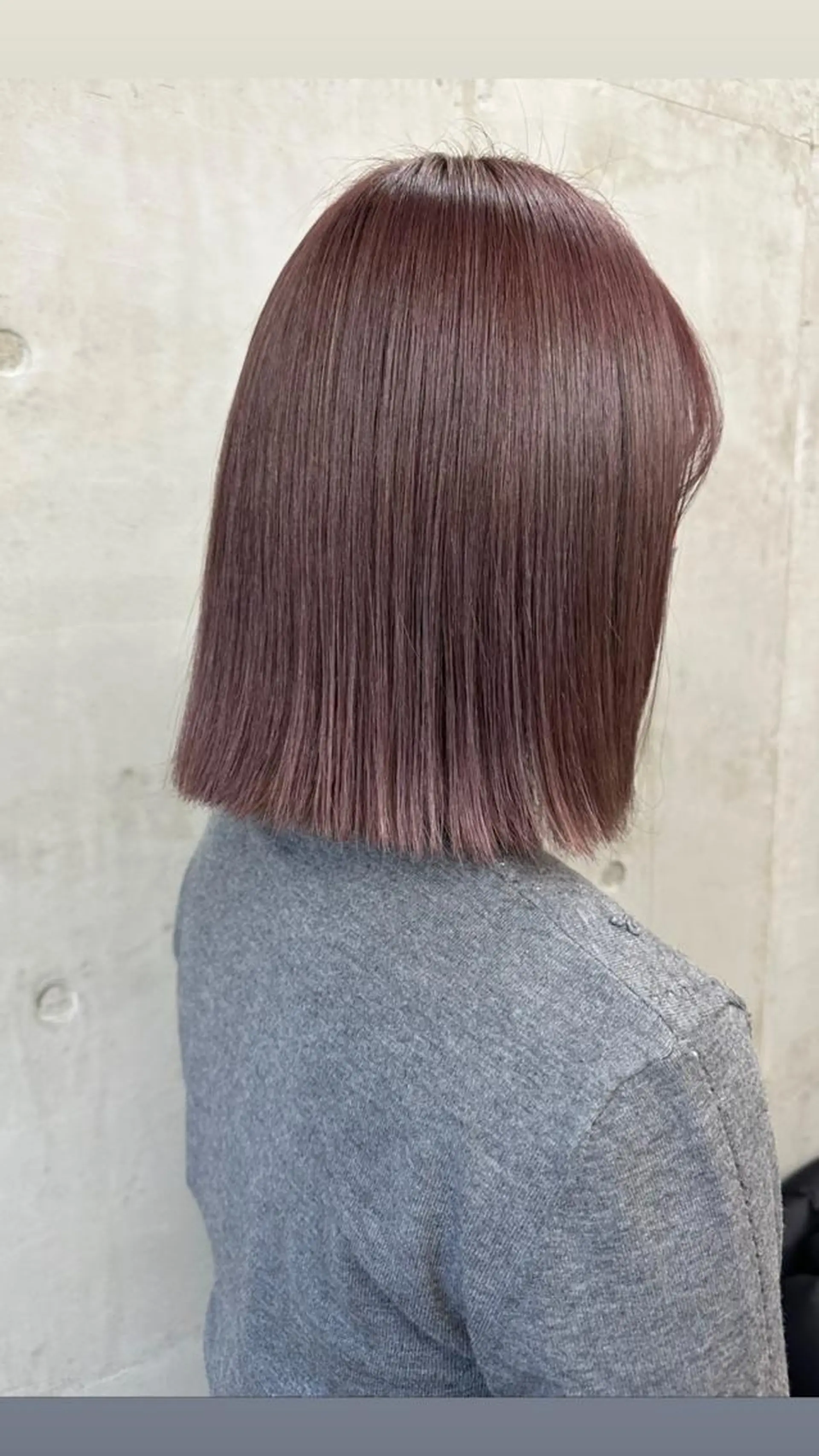 ミディアム カラー ブリーチ ダブルカラー グレージュ ハイトーンカラー ラベンダーカラー SALTWATER AYARIのヘアスタイル