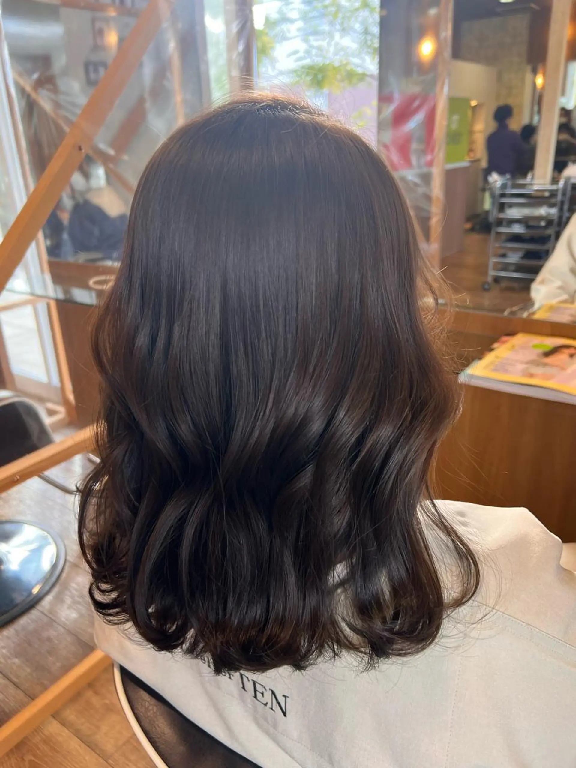 ミディアム カラー 🌻井上 マリー🌻のヘアスタイル