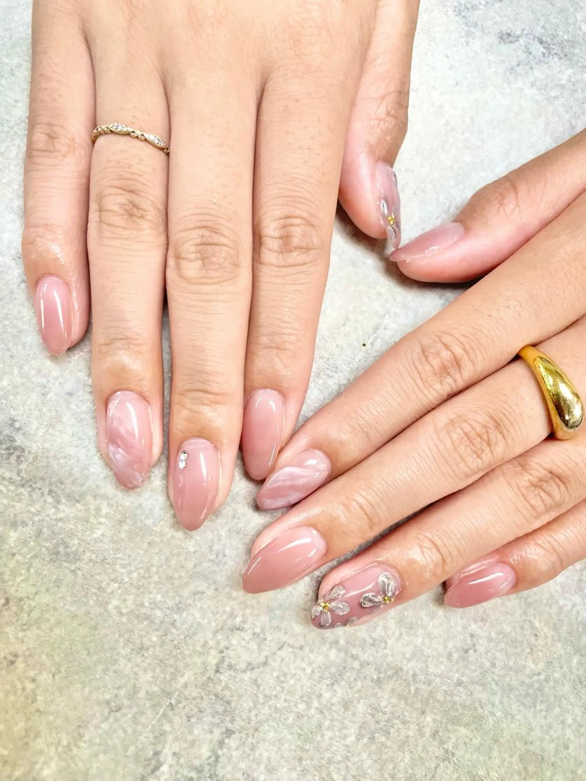 ネイル アートネイル フラワーネイル フレンチネイル ジェルネイル ガラスフレンチ ハンドネイル ハンドケア FASTNAIL PLUS 新宿店のネイルデザイン