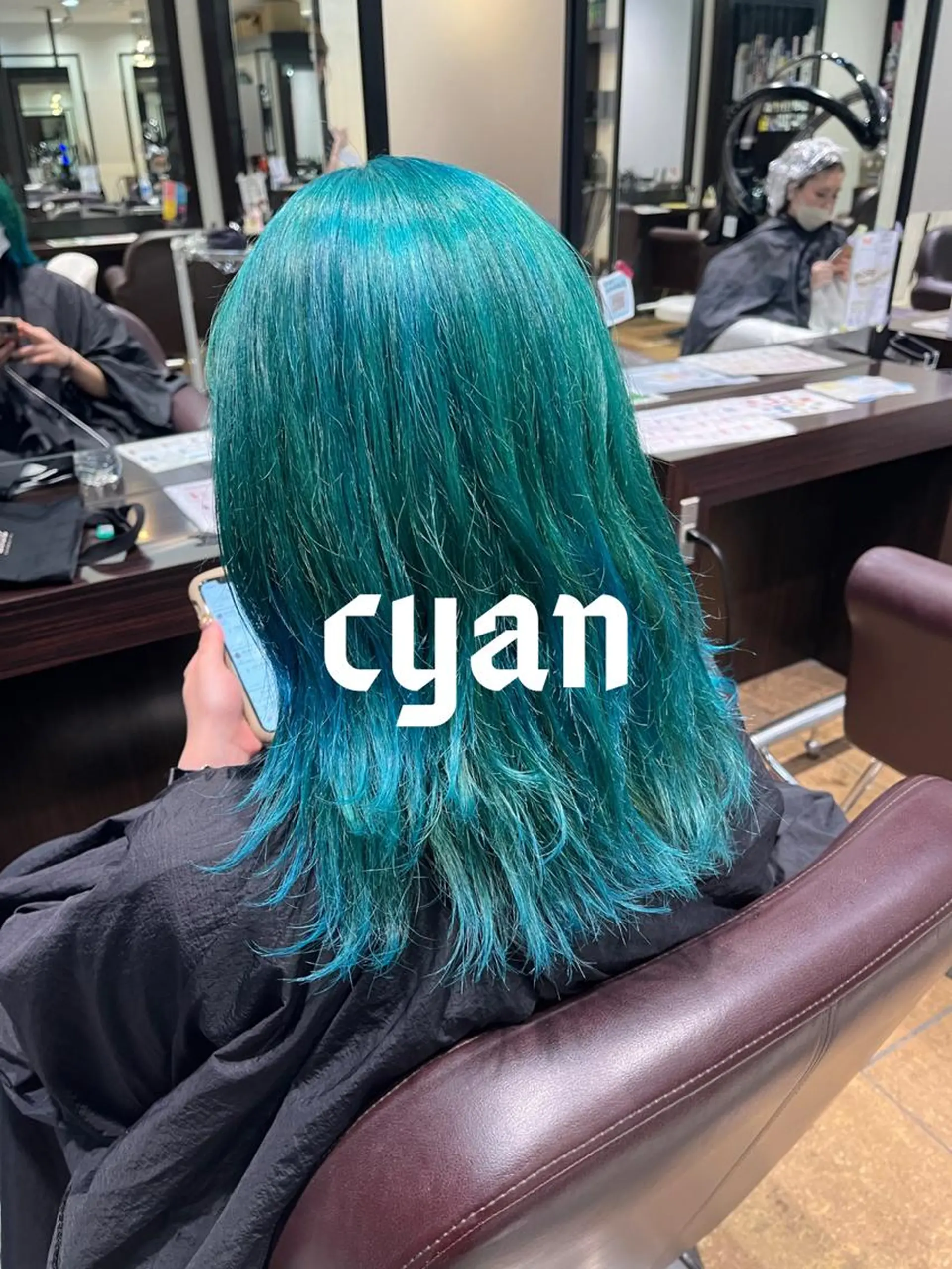 ミディアム カラー ブリーチ ブロンド ブルーカラー デザインカラー ハイライトカラー 🥇メンズパーマ /縮毛矯正/木村神心のヘアスタイル