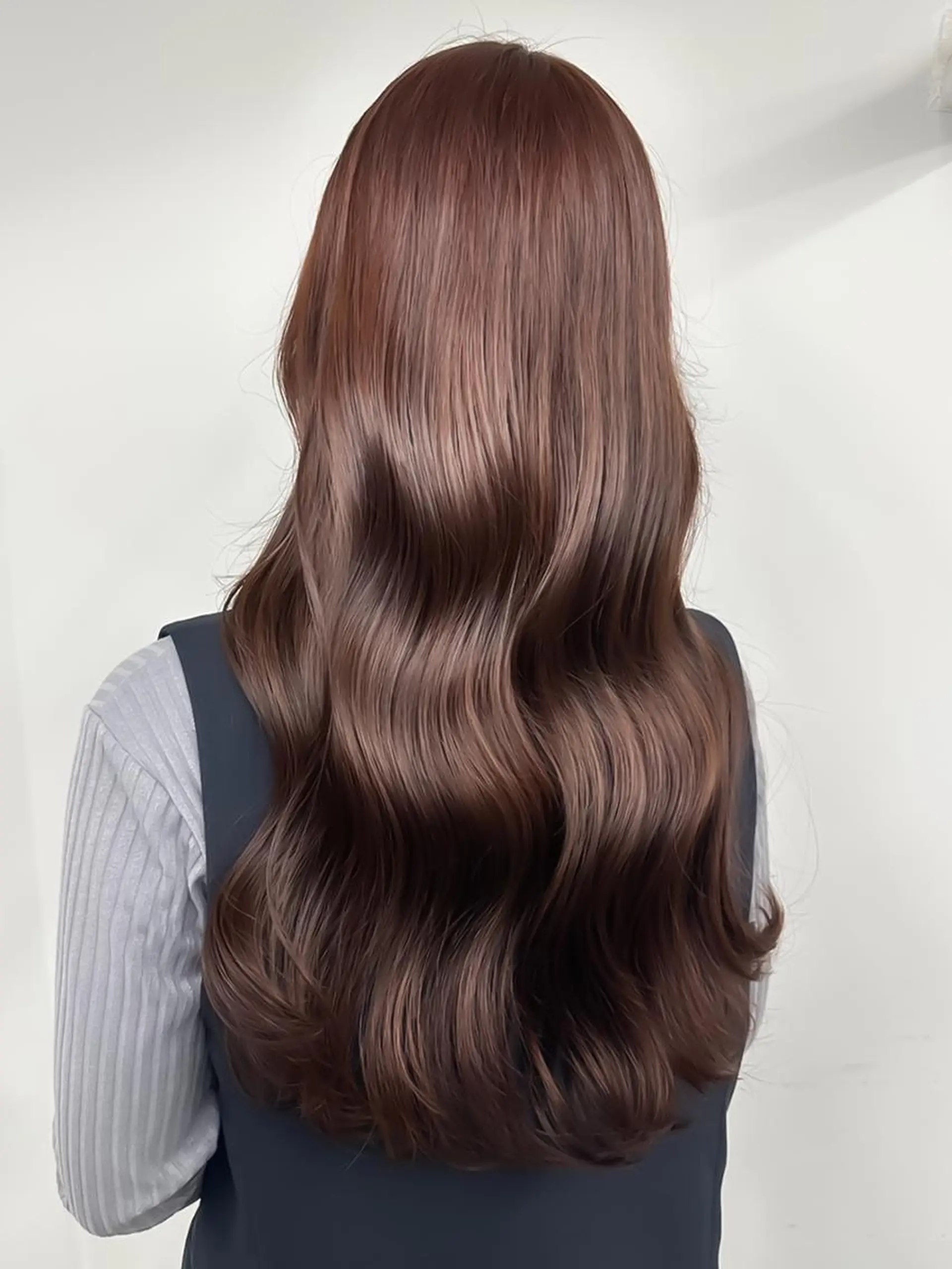 カラー ロング ブラウンカラー カシス 透明感カラー レッドカラー レッドブラウン ヘアカラー トリートメント 髪質改善/艶髪カラー /透明感🫧颯太のヘアスタイル