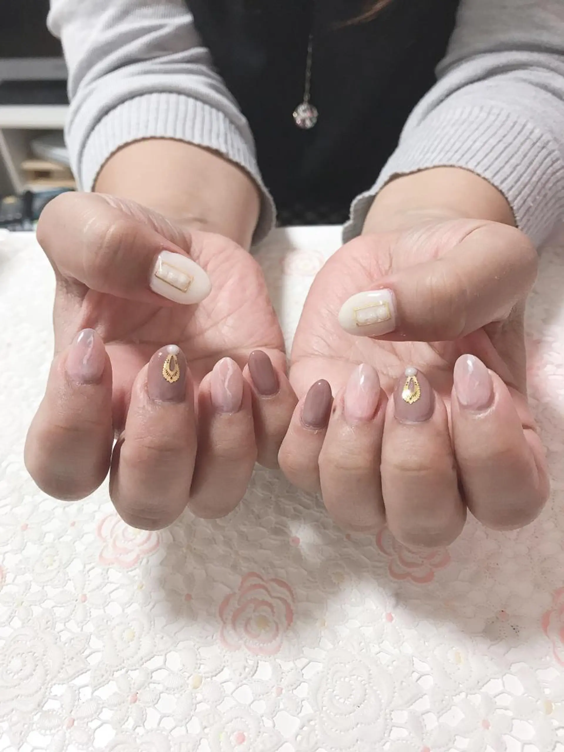 ネイル 藤 あやのネイルデザイン