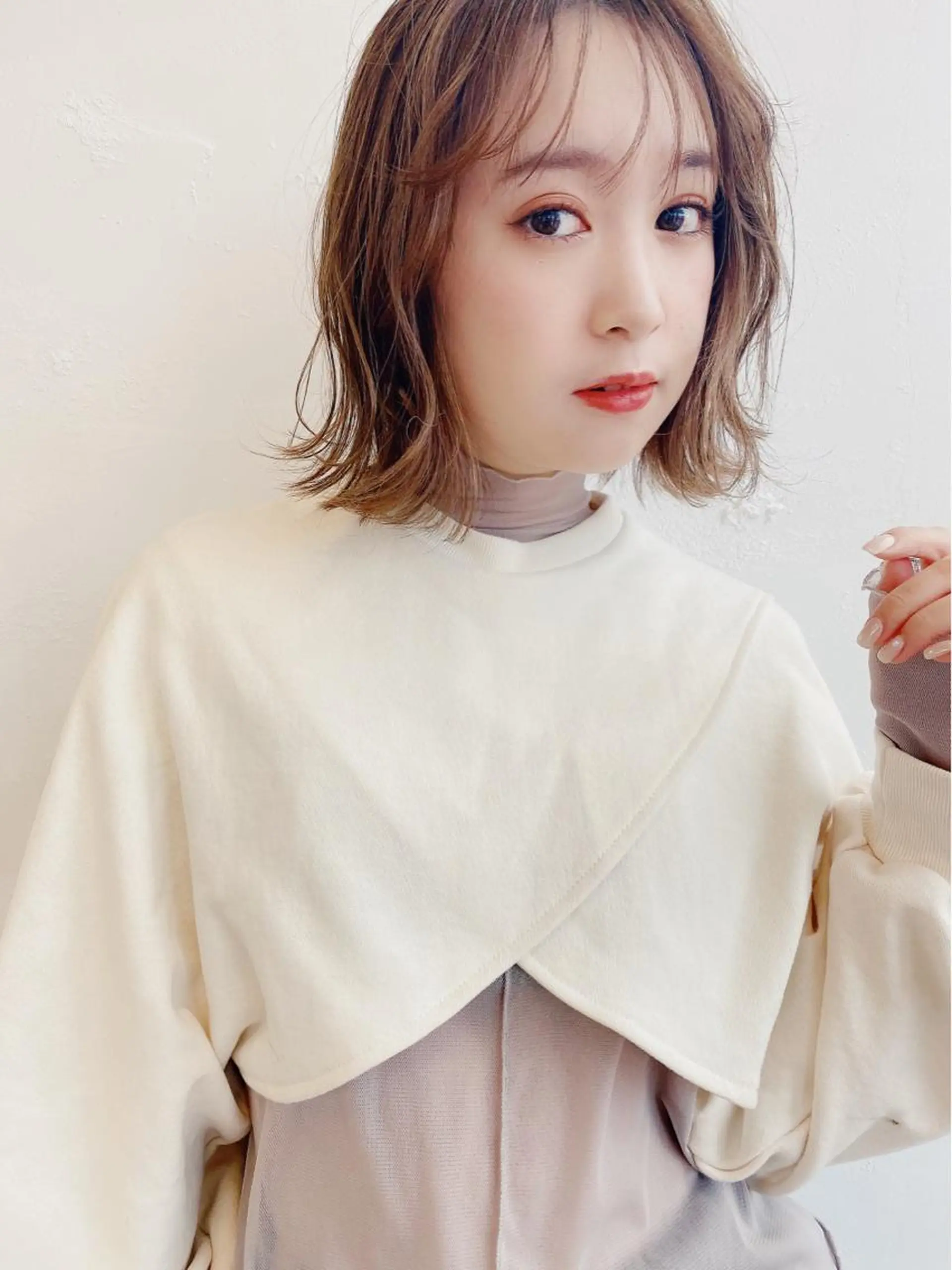 ミディアム 切りっぱなしボブ ボブ 鎌倉 彩のヘアスタイル