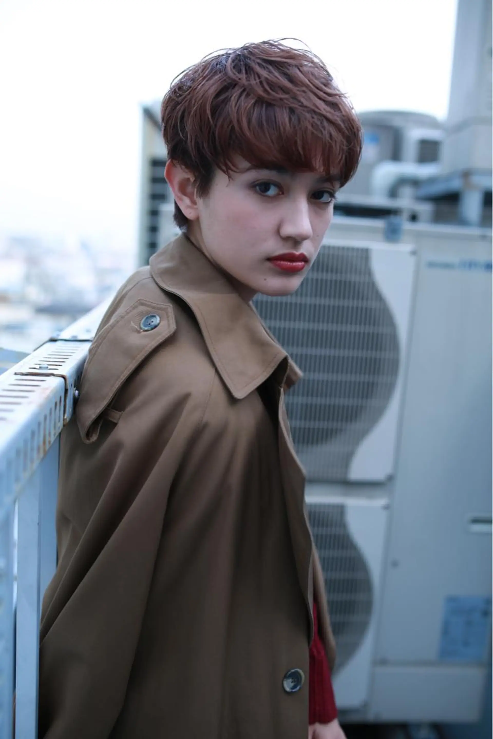 ショート カラー パーマ ヘアアレンジ メンズ キッズ ネイル マツエク・マツパ カット ヘアカラー トリートメント ヘッドスパ premier modelsのヘアスタイル