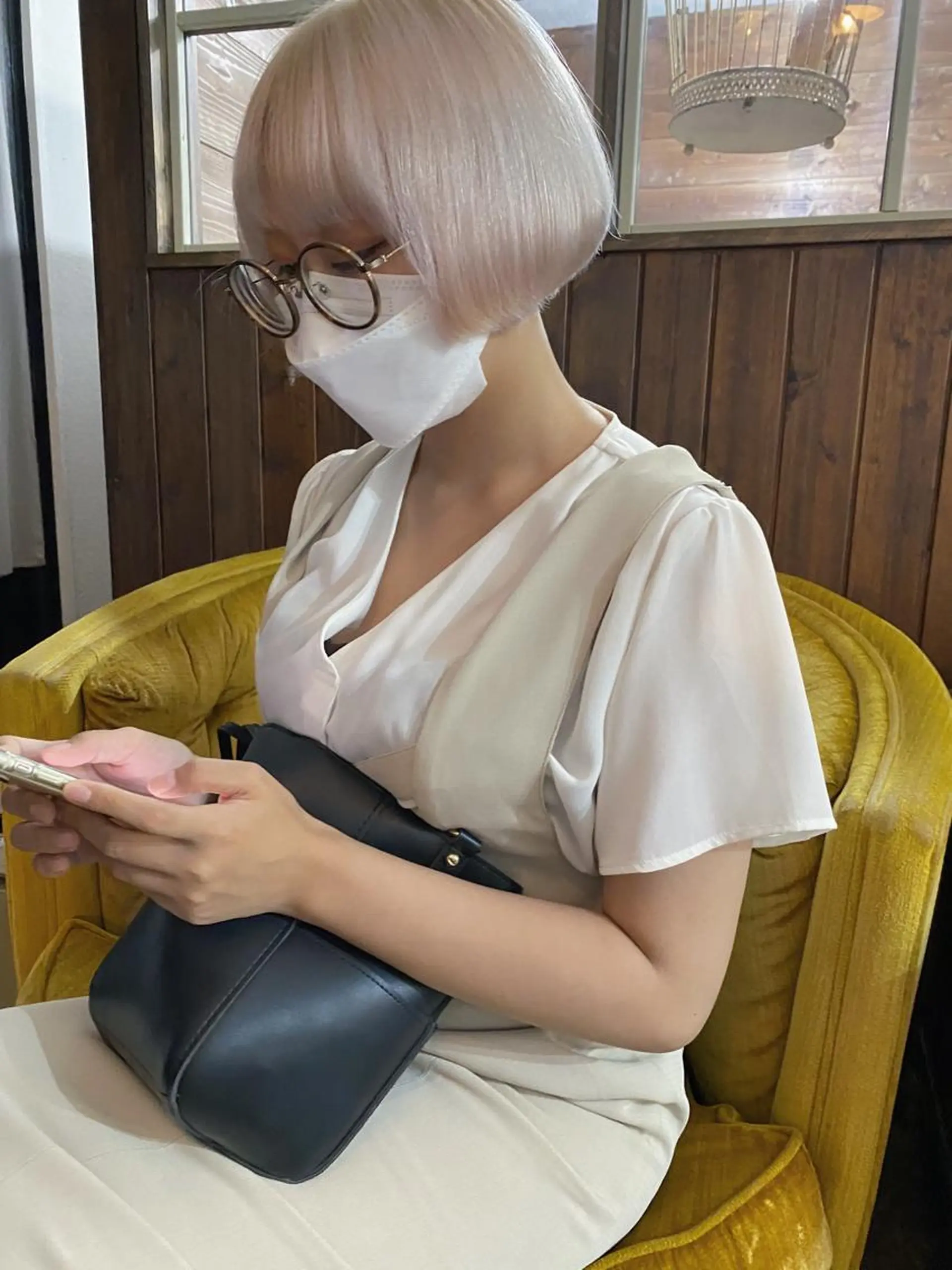 ショート カラー ヘアカラー 艶カラー🫧 MOMOYOのヘアスタイル