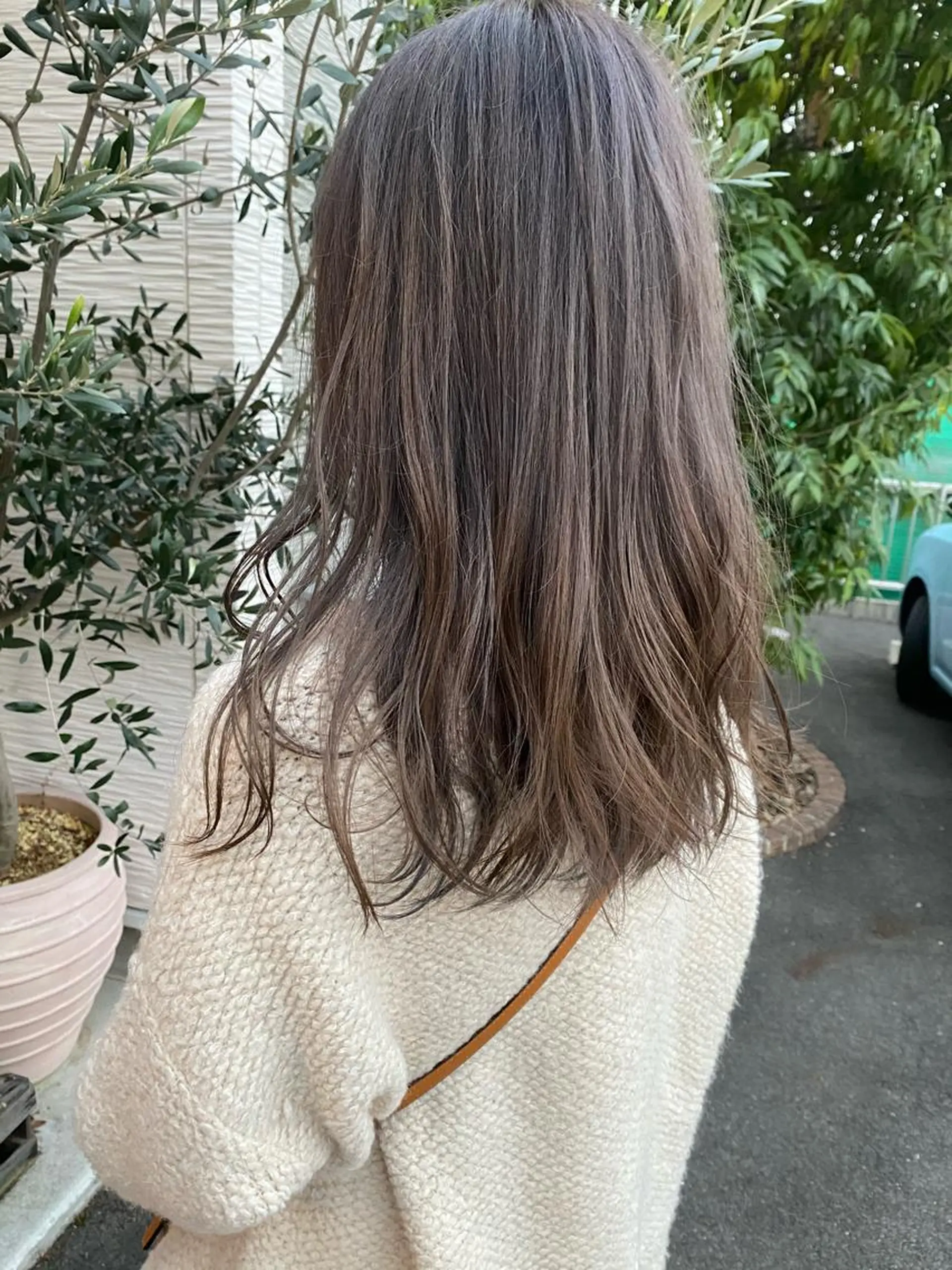 ロング カラー ベージュカラー ブリーチ 透明感カラー ハイライトカラー ハイトーンカラー カット ヘアカラー トリートメント 【浜松・豊橋】 ニシモトのヘアスタイル