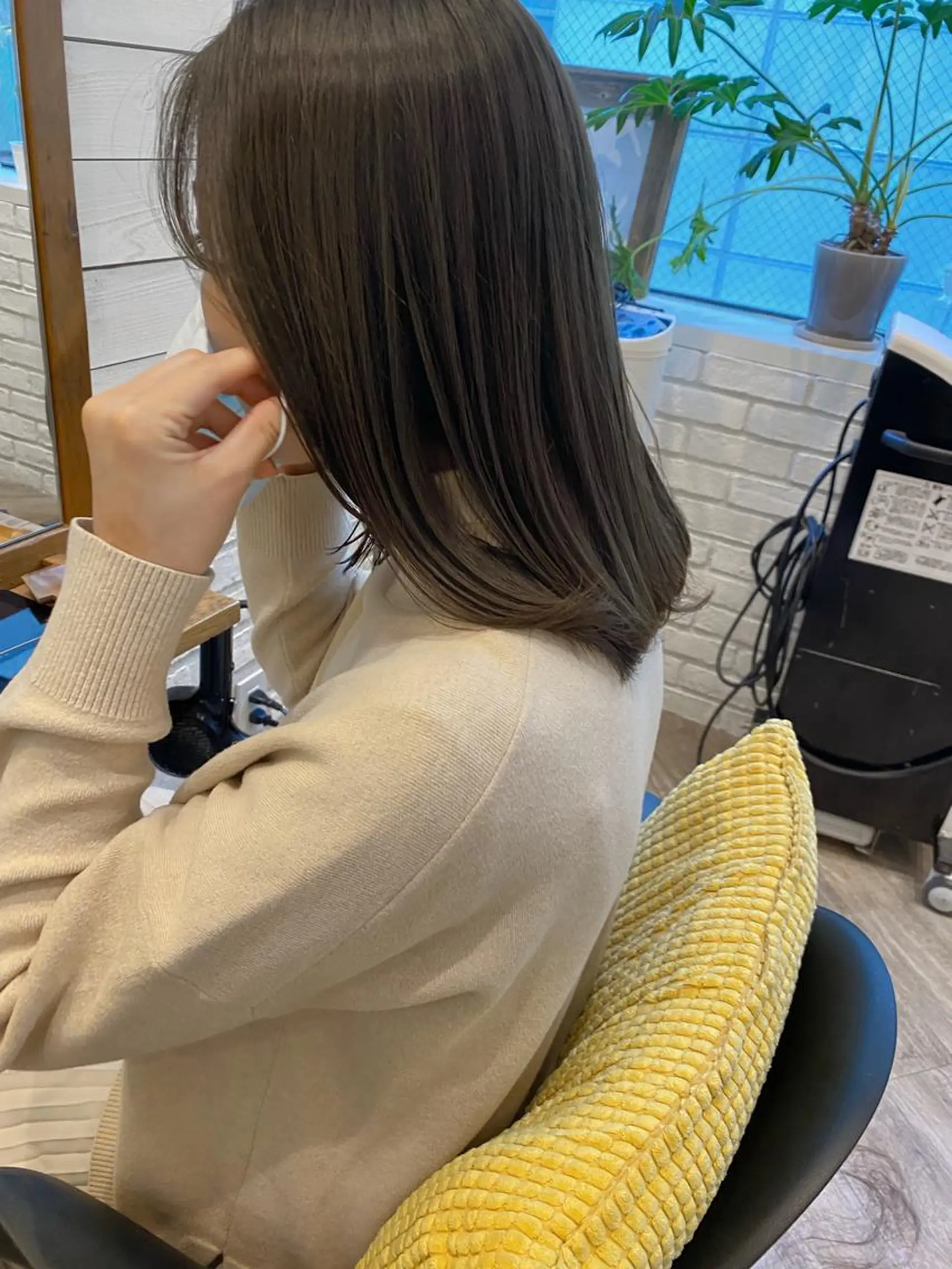 ミディアム カラー グレージュ オリーブカラー オリーブグレージュ オリーブグレー 🌟アレンジが似合う カラー🌟Rumiのヘアスタイル