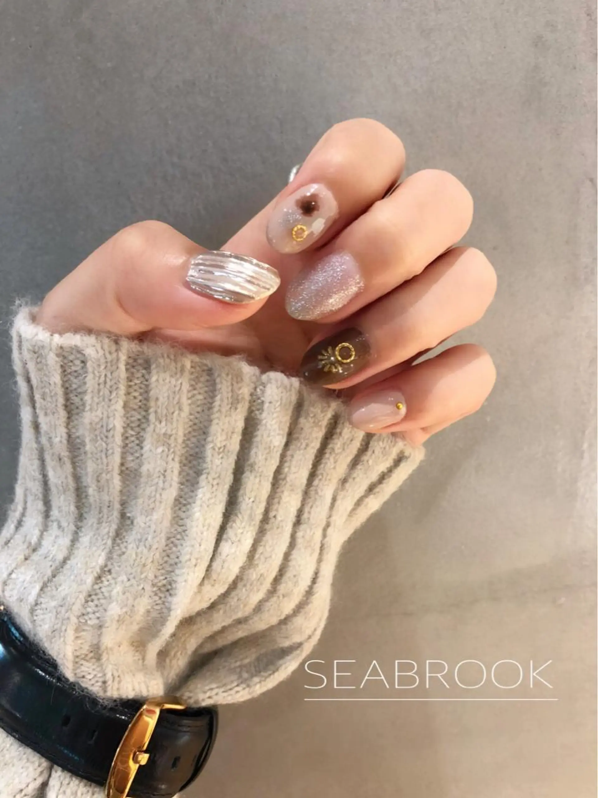 ネイル 鈴木 奈穂子のネイルデザイン