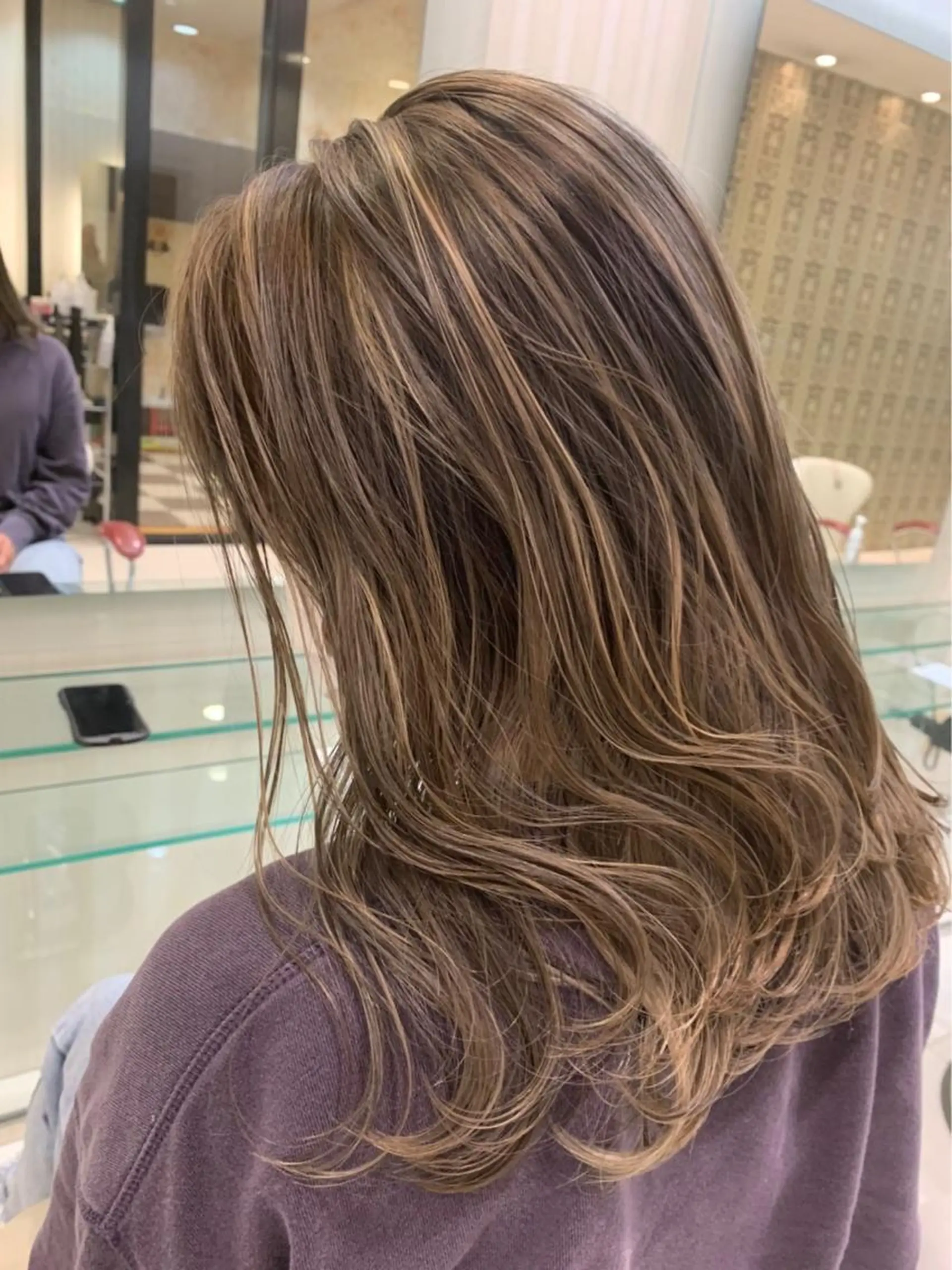 セミロング ヘアカラー 中谷 明日香のヘアスタイル