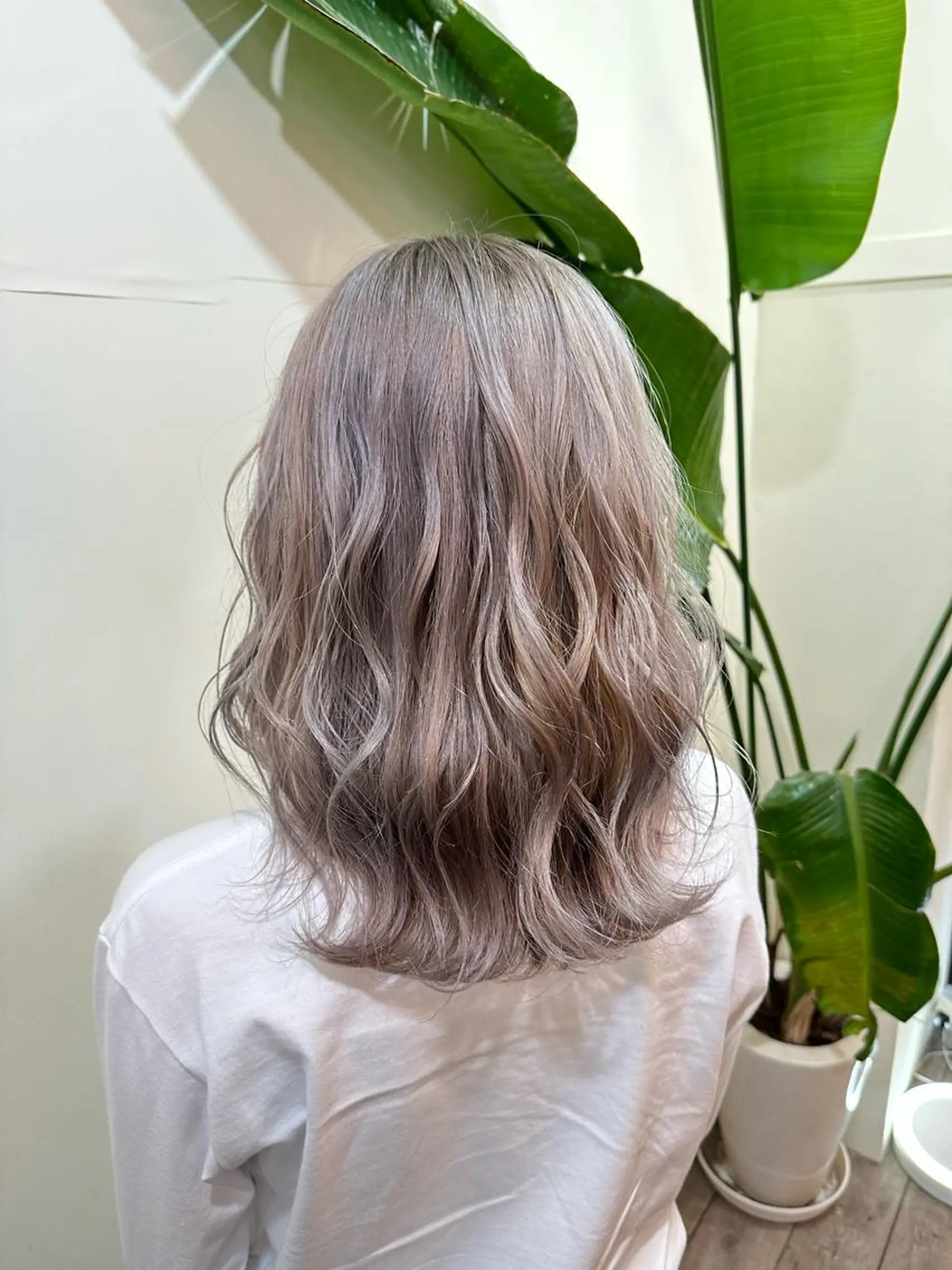 セミロング カラー 編み込みエクステ プルエクステ シールエクステ セミロングパーマ バレイヤージュ カット ヘアカラー WEST OLAND加藤圭介のヘアスタイル