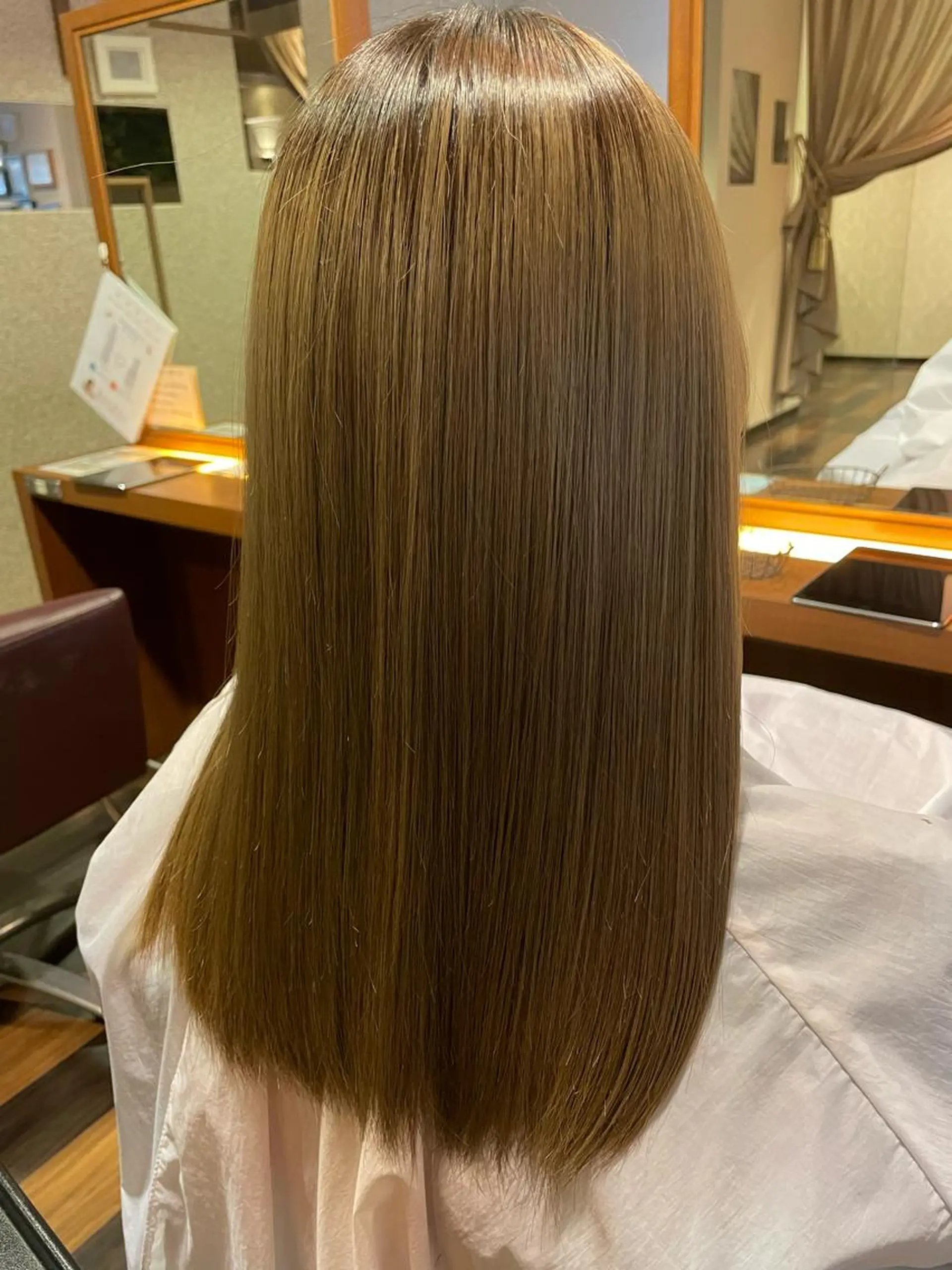 ロング カット 縮毛矯正 みねぎし ふうかのヘアスタイル