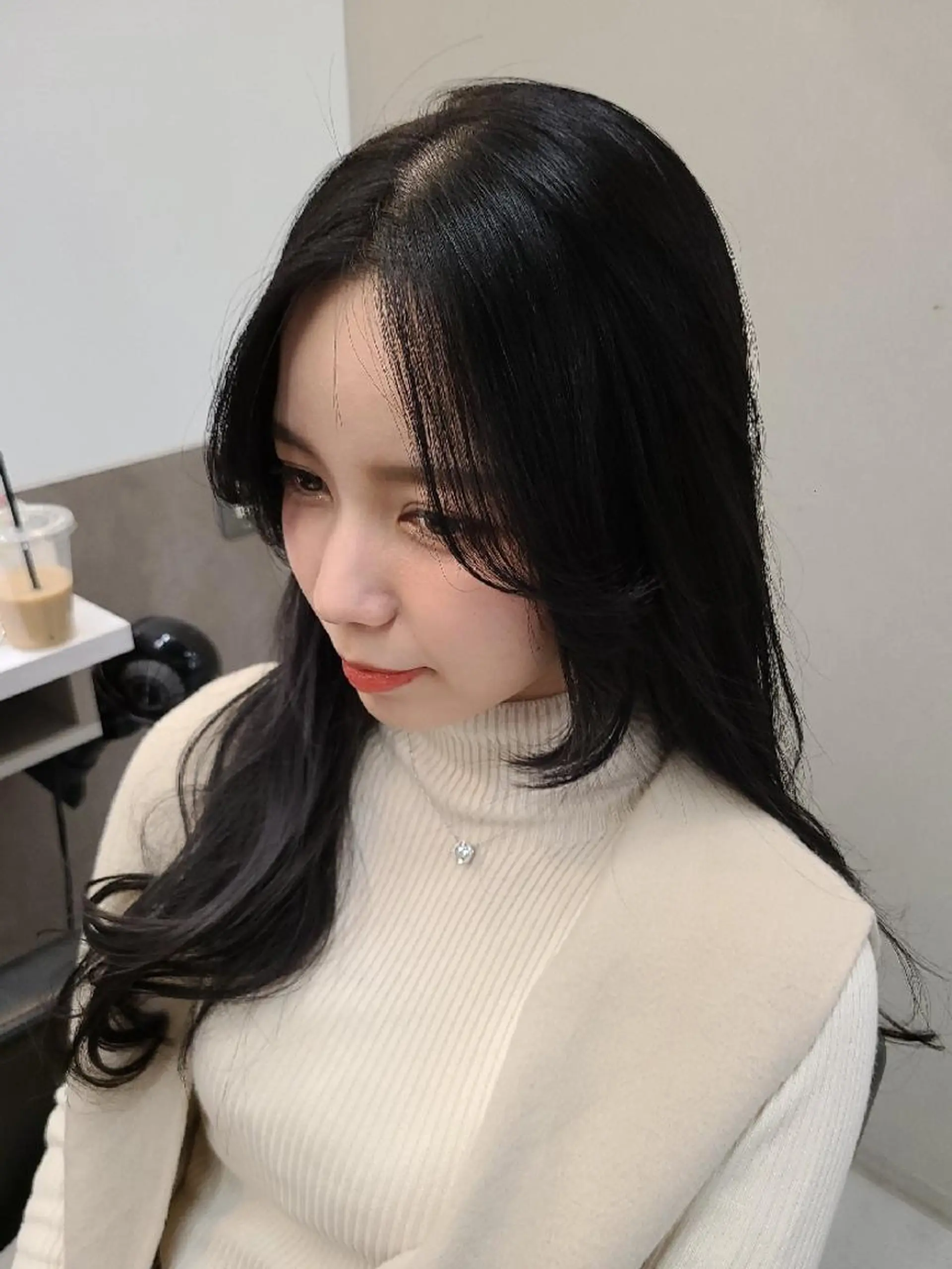 ロング 韓国風ヘア カット ヘアカラー トリートメント カヤノ ミサキ𓇼𓆉 のヘアスタイル