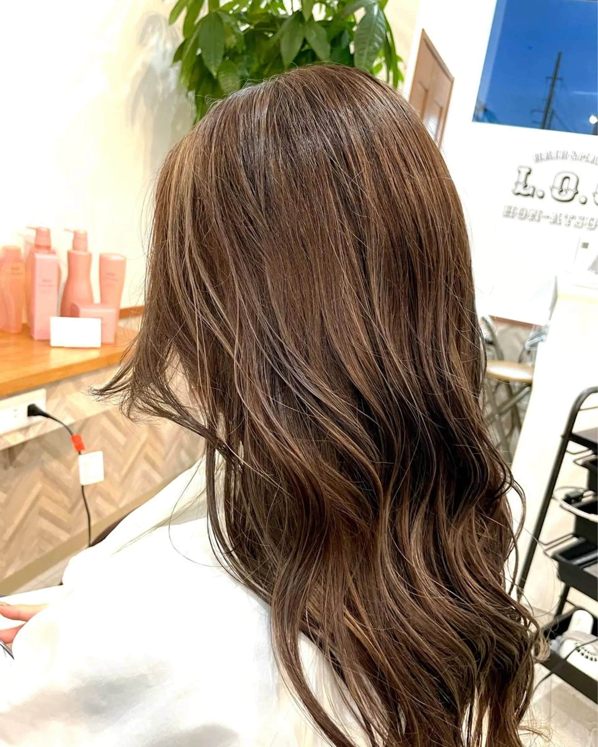 ロング フェードパーマ 新倉幸之助のヘアスタイル