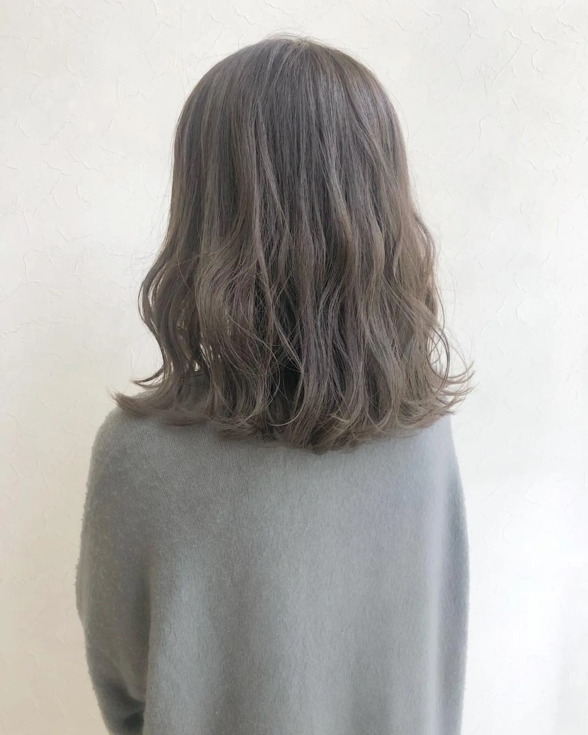 ミディアム カラー nakahara madokaのヘアスタイル