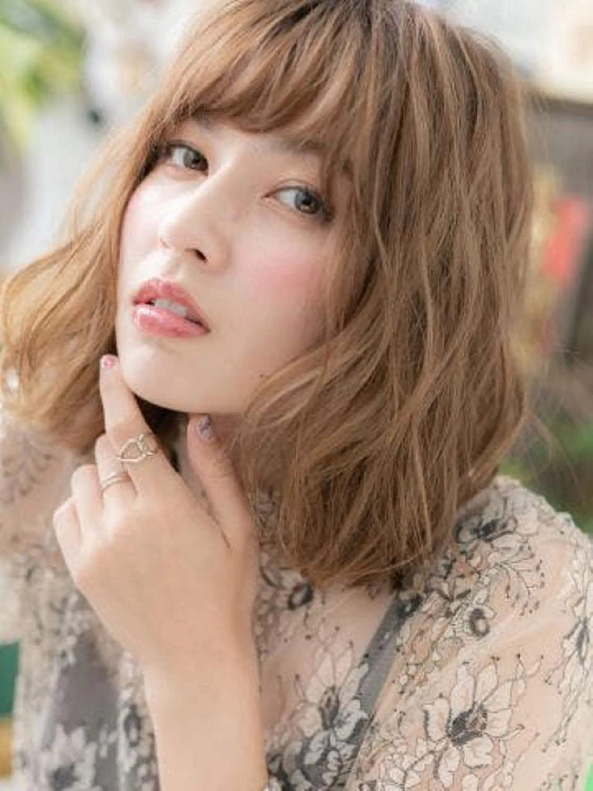 ミディアム COVER HAIR bliss 大宮店所属・出川 宙☘️のヘアスタイル