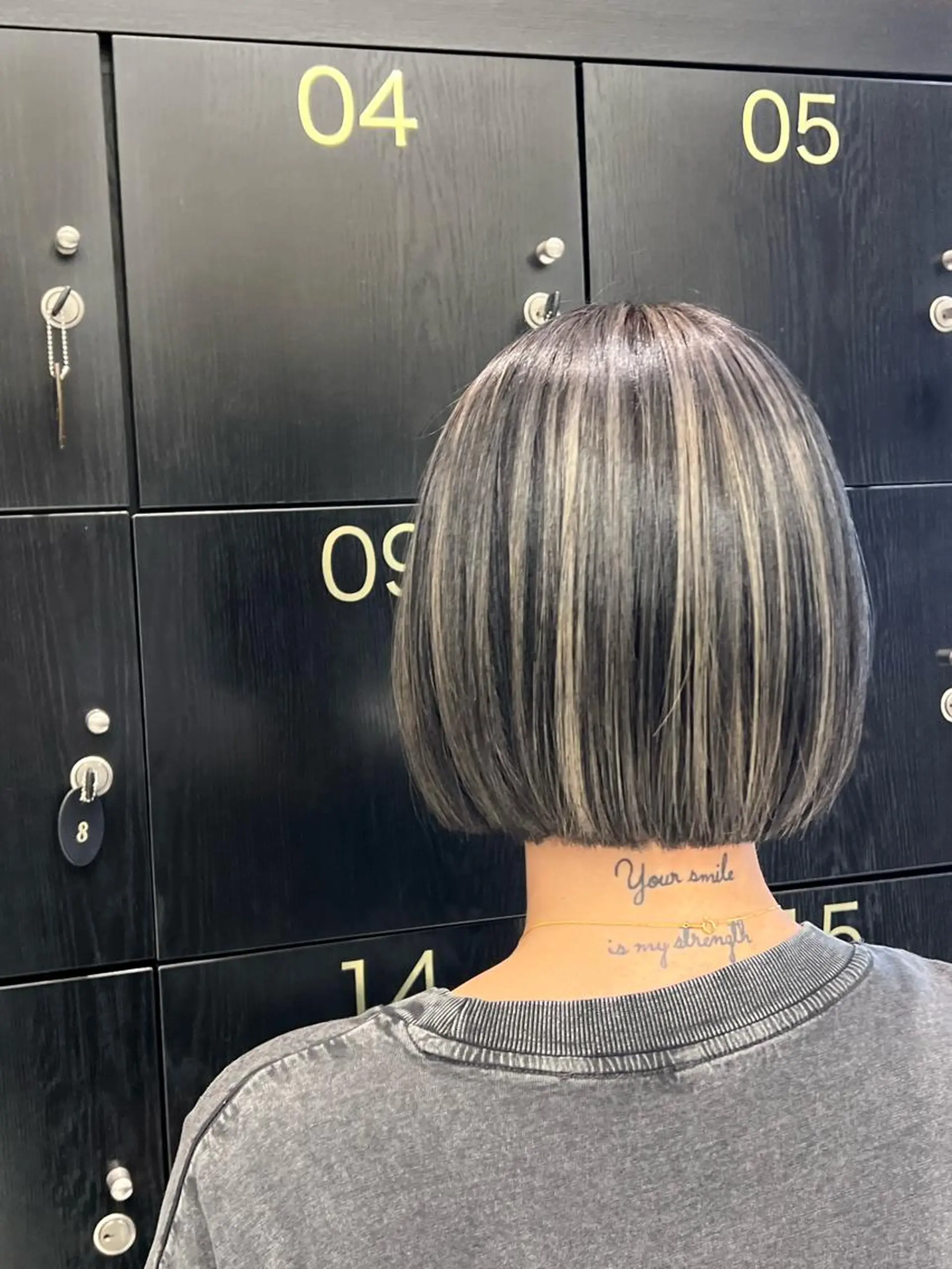 ショート ハイライト NEW Open‼️ SOI サタクのヘアスタイル