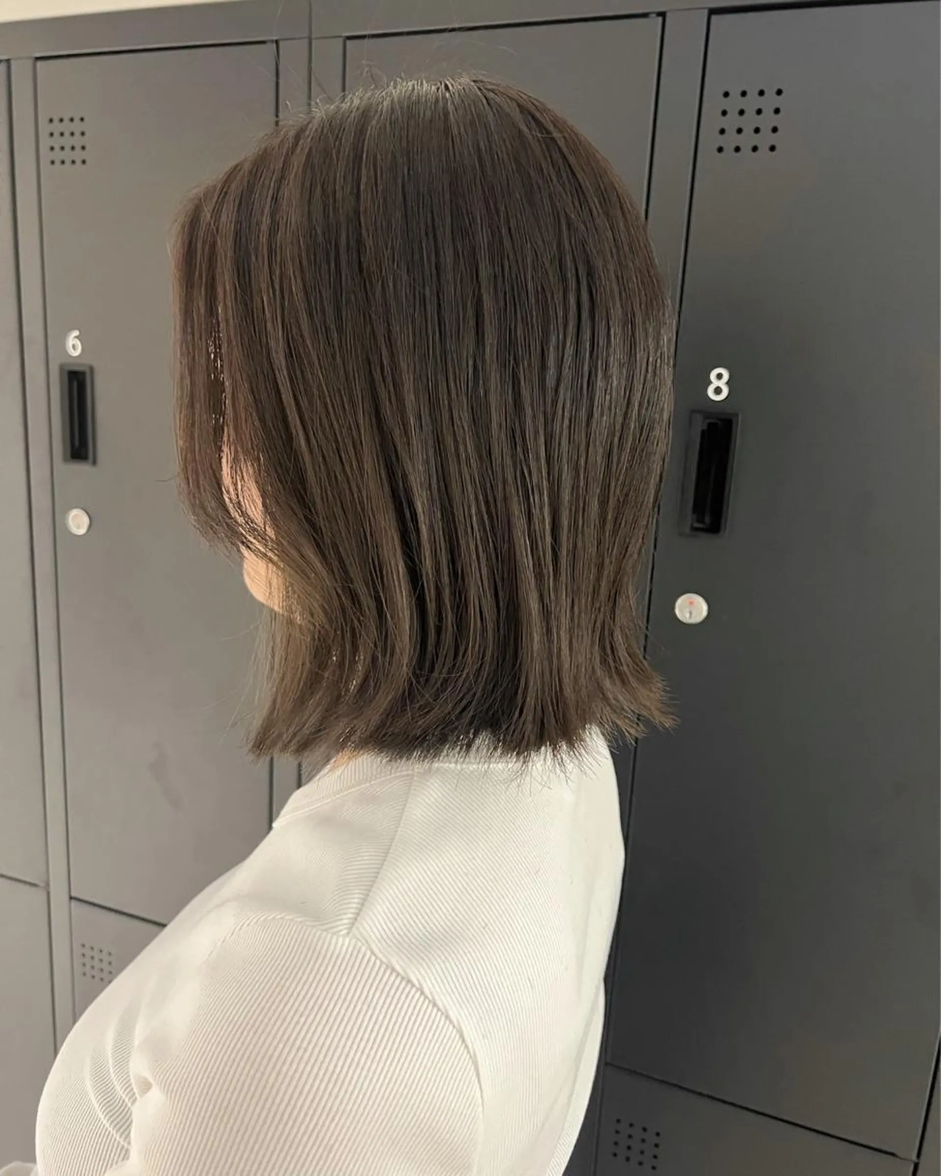 ミディアム カラー グレージュ ボブ カット ヘアカラー トリートメント 暗髪カラー🫐パーマ おくだりんかのヘアスタイル