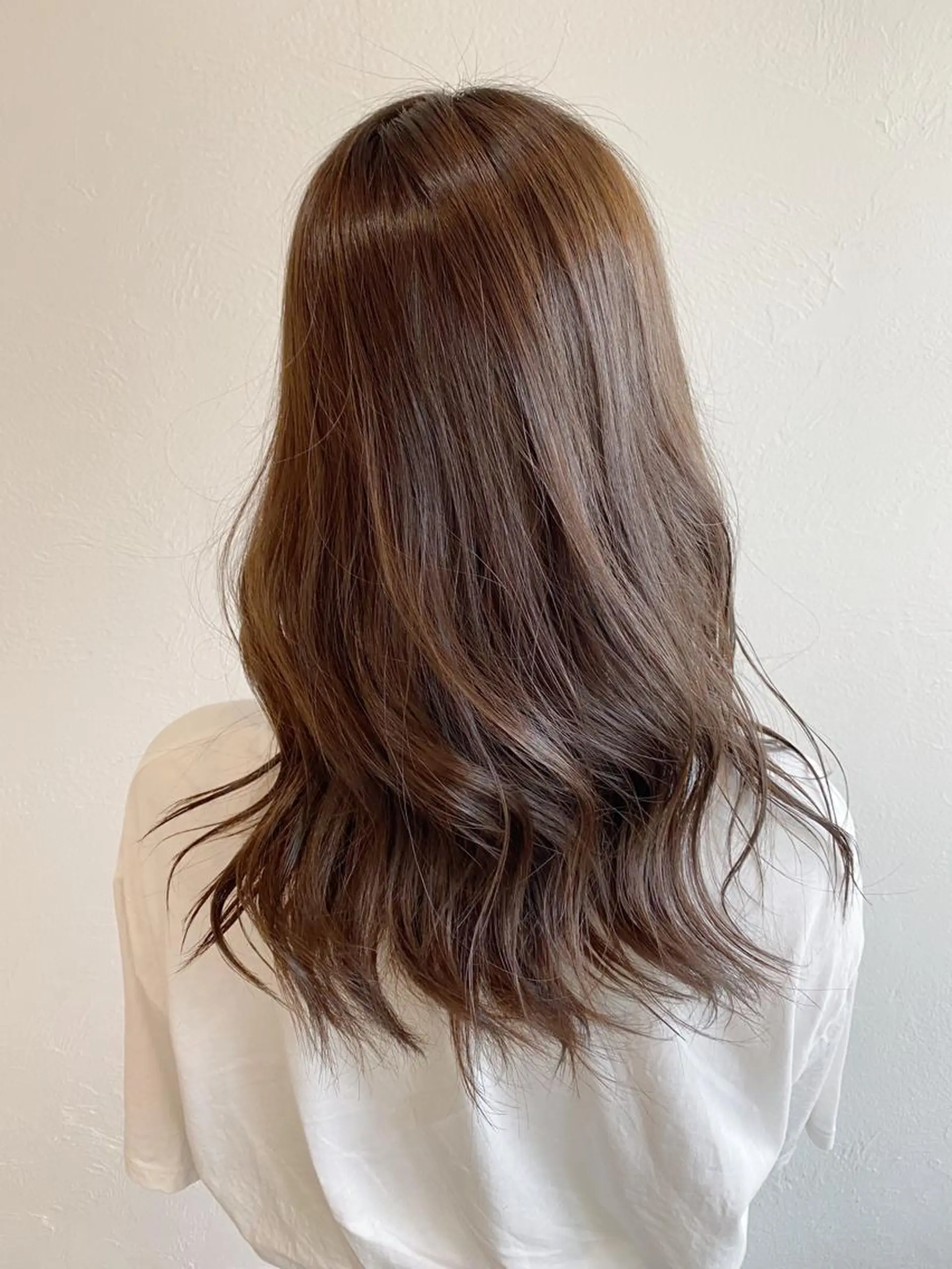 ロング カラー ベージュカラー 韓国風ヘア レイヤーカット ローレイヤー カット ヘアカラー トリートメント KINI所属・HIYOSHI　✂︎ 艶髪職人のヘアスタイル
