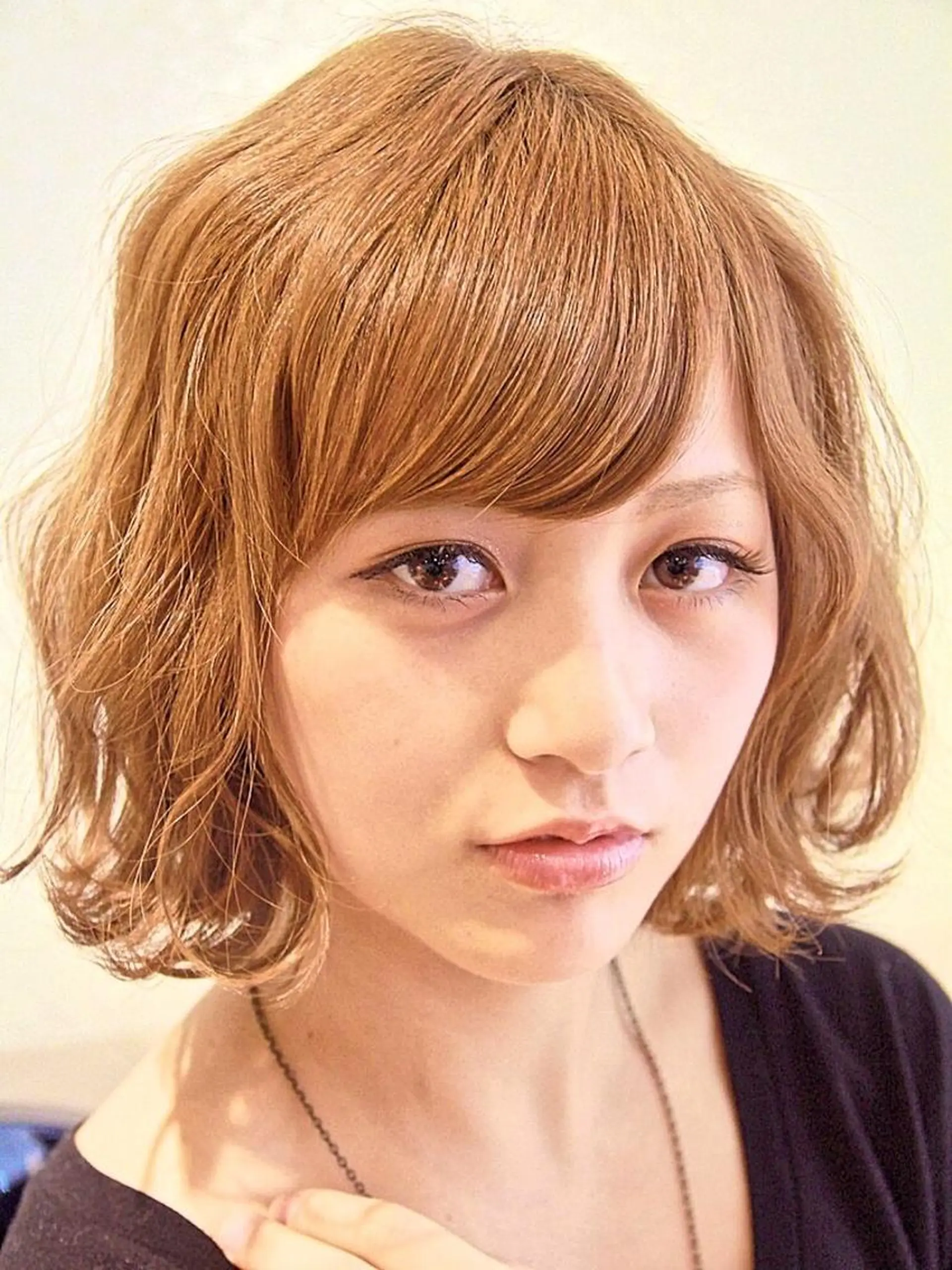 ミディアム パーマ カラー ミディアムパーマ ハイトーンカラー 🌿flencia 丸　和博🌿のヘアスタイル