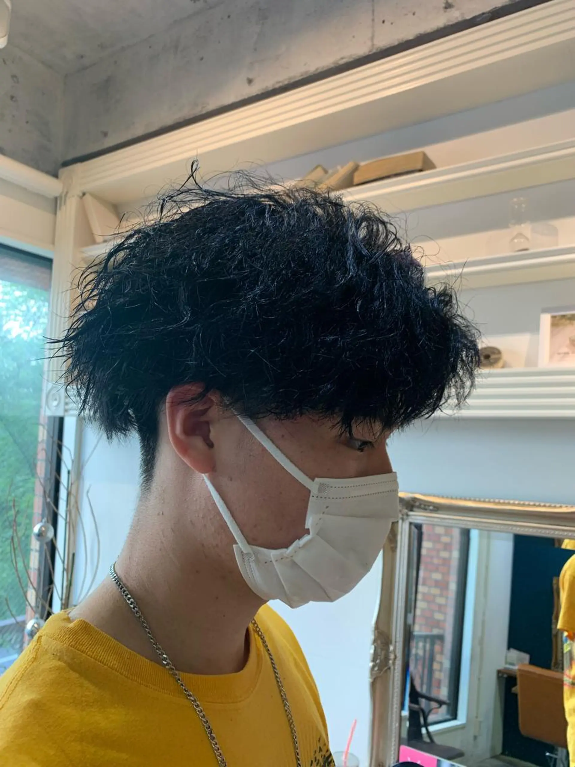ショート カット ヘアカラー パーマ トリートメント ヘアセット 山口 竣也のヘアスタイル