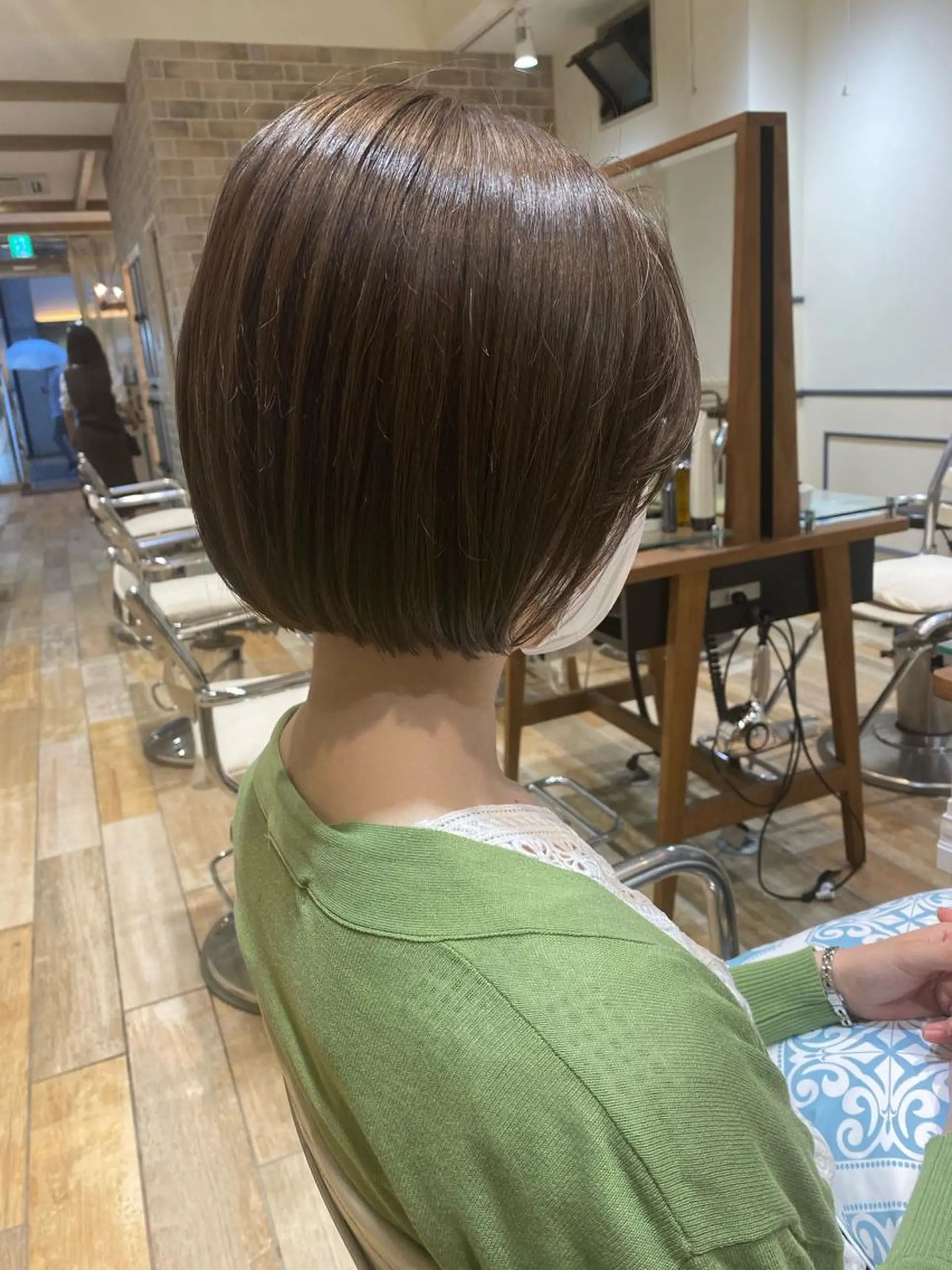ミディアム カラー カット ヘアカラー トリートメント 宮内 真乃のヘアスタイル